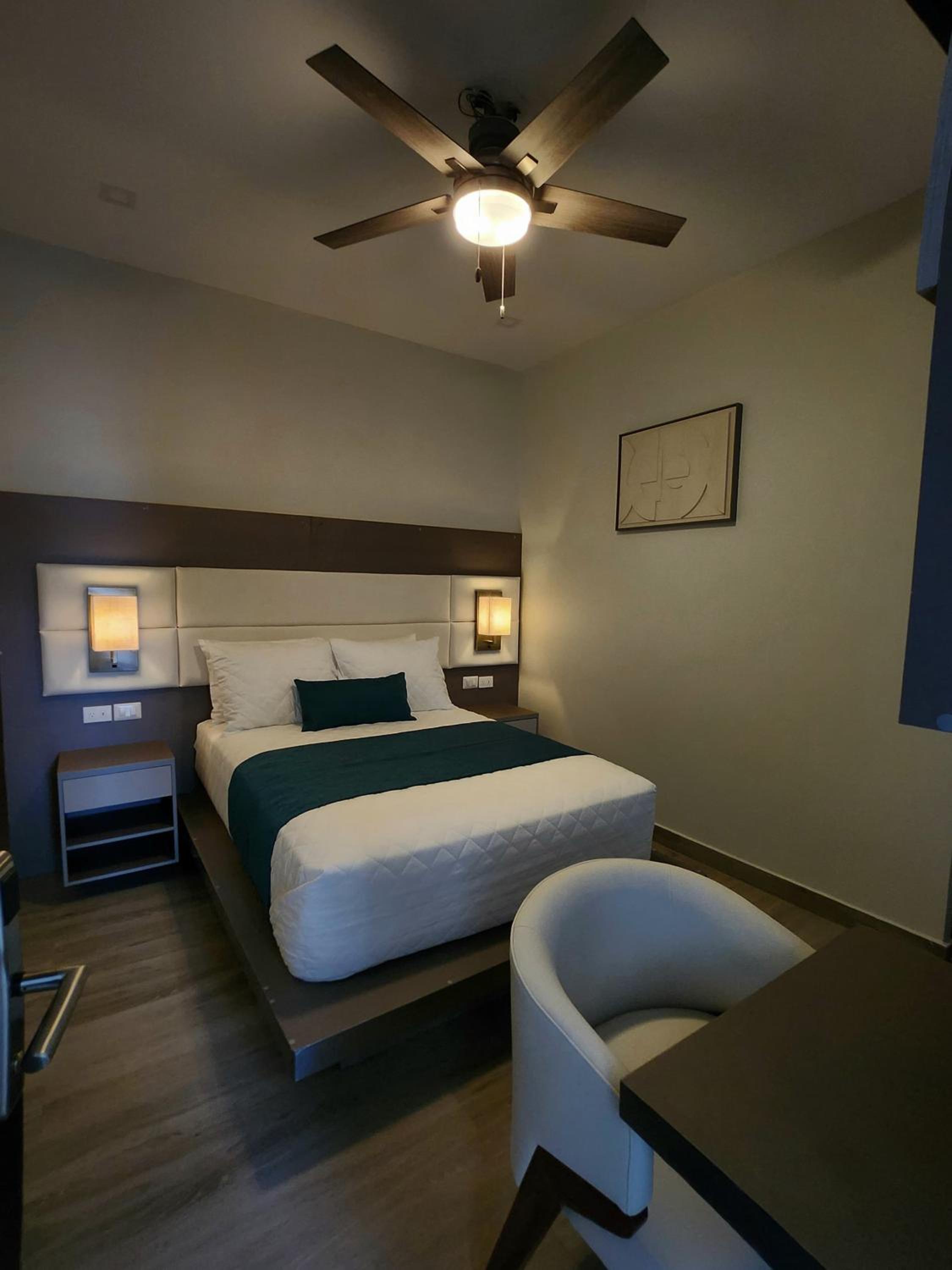 Standard Double Room - Photo 1