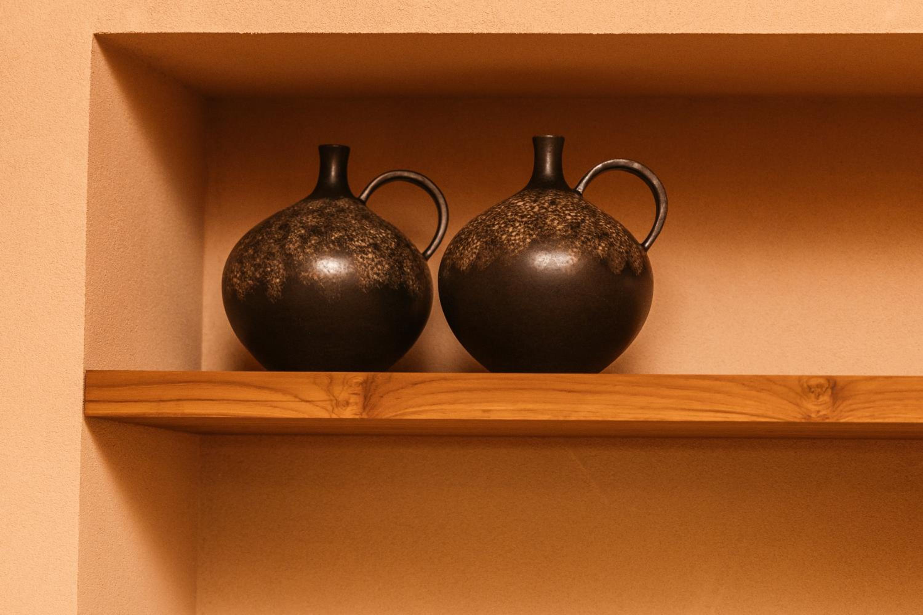 Standard Suite - Photo 16