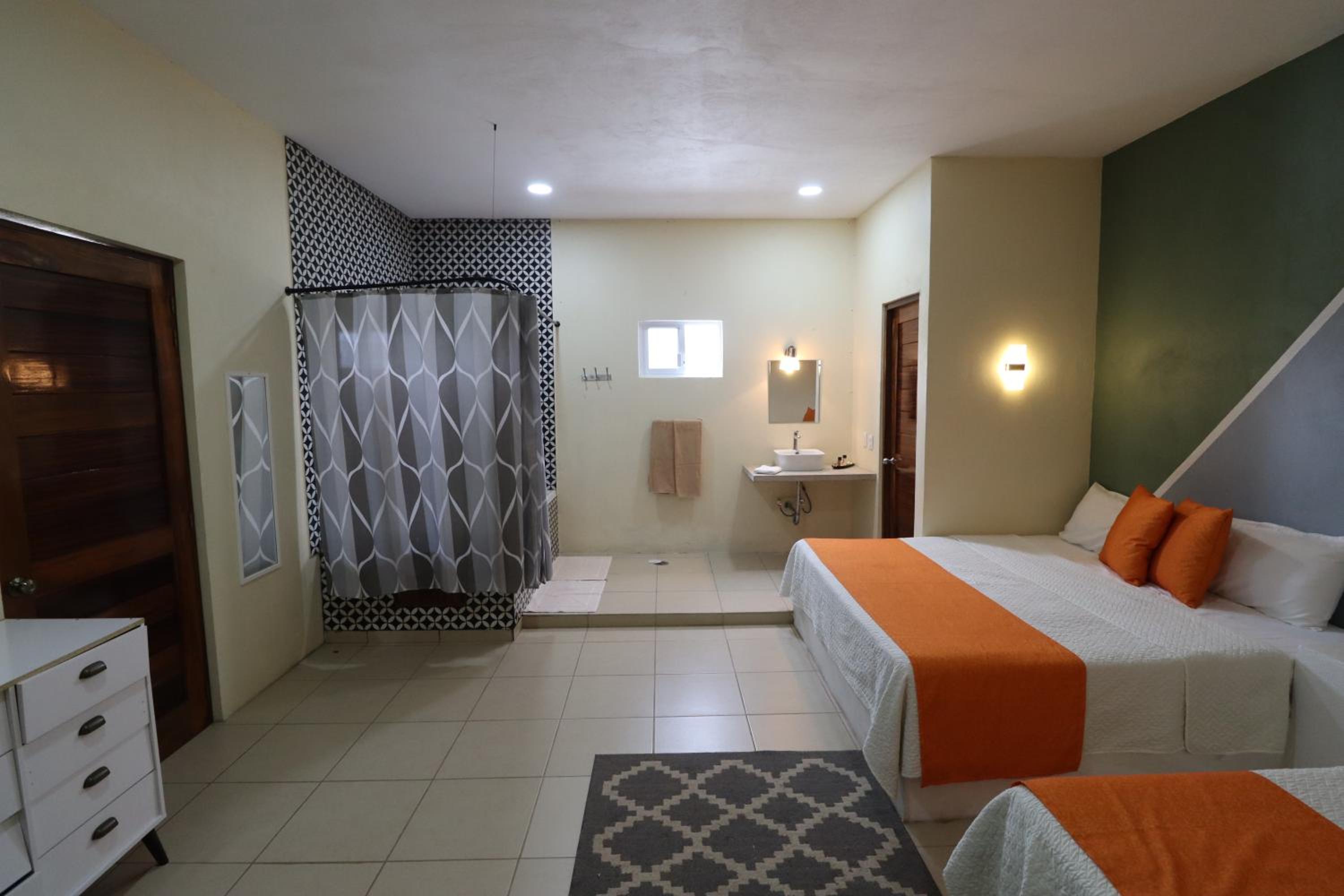 Standard Double Suite - Photo 2