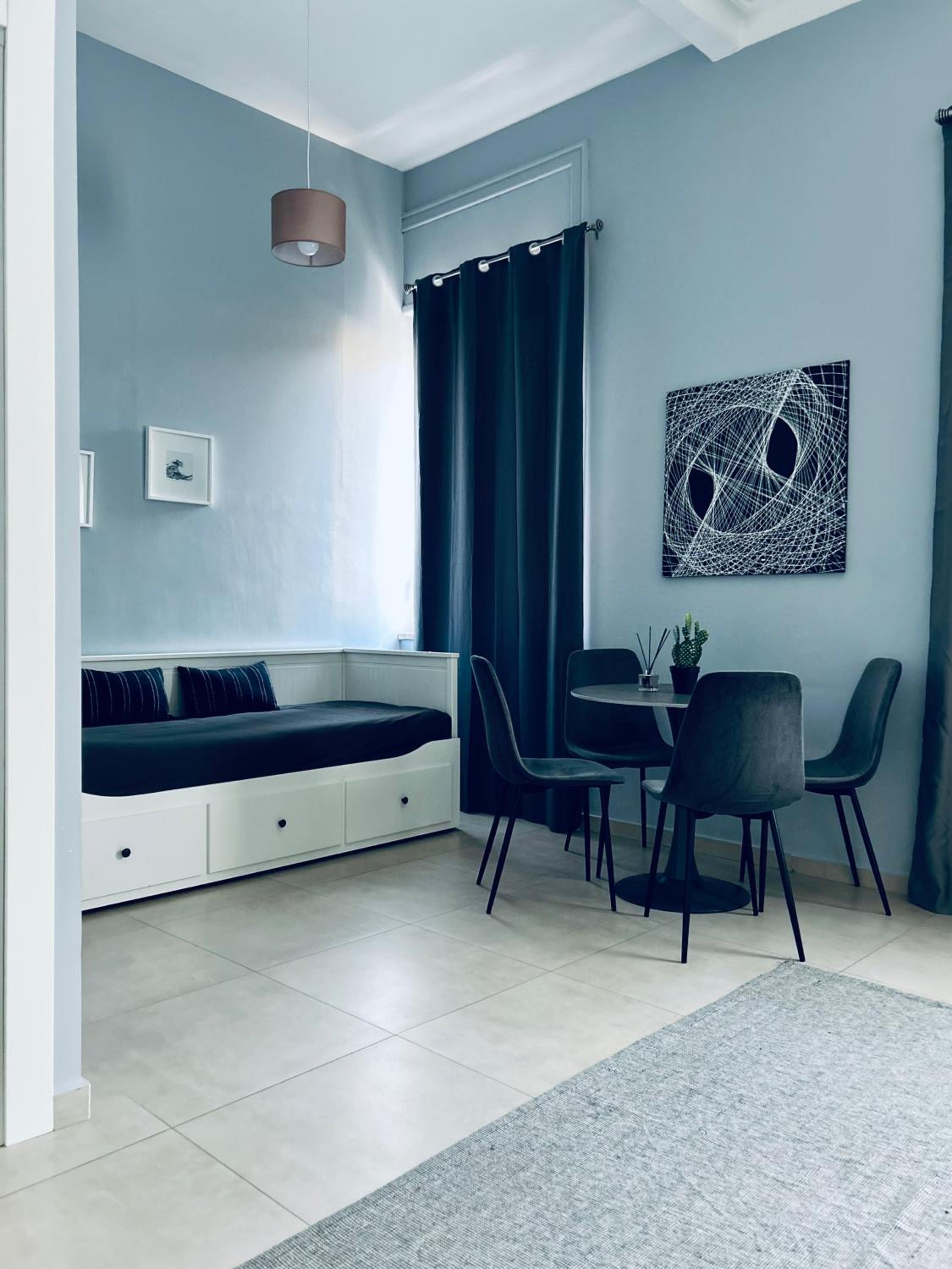 Triple Room with Private Bathroom - Photo 4