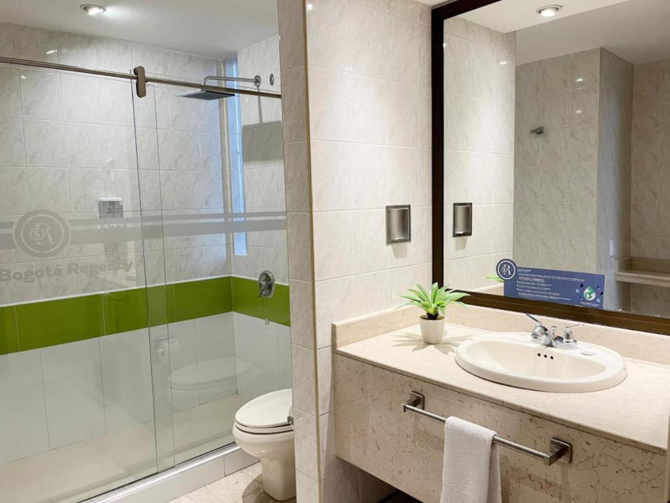 Standard Double Room - Photo 6