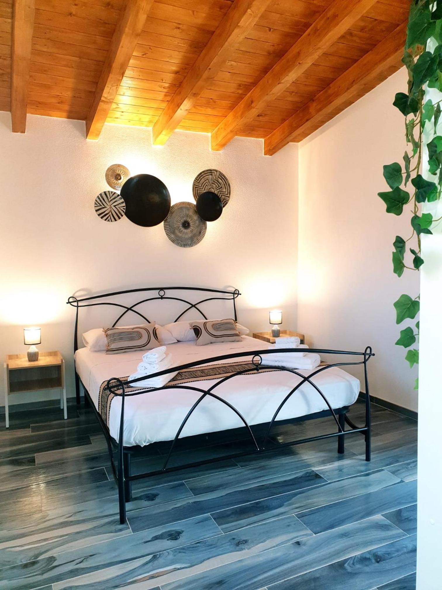 Three-Bedroom House photo 1