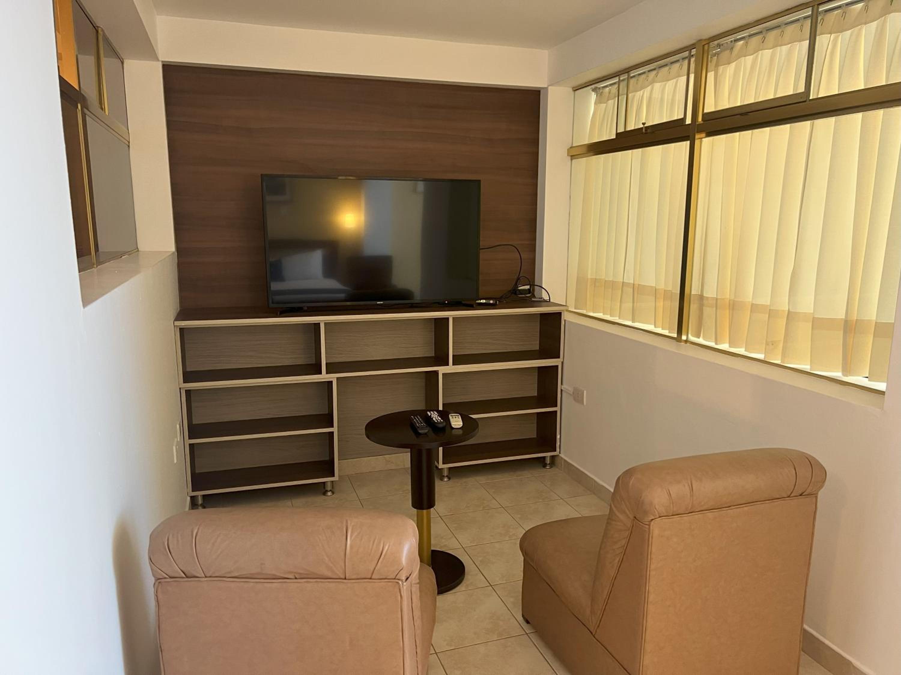 Suite with Spa Bath photo 2