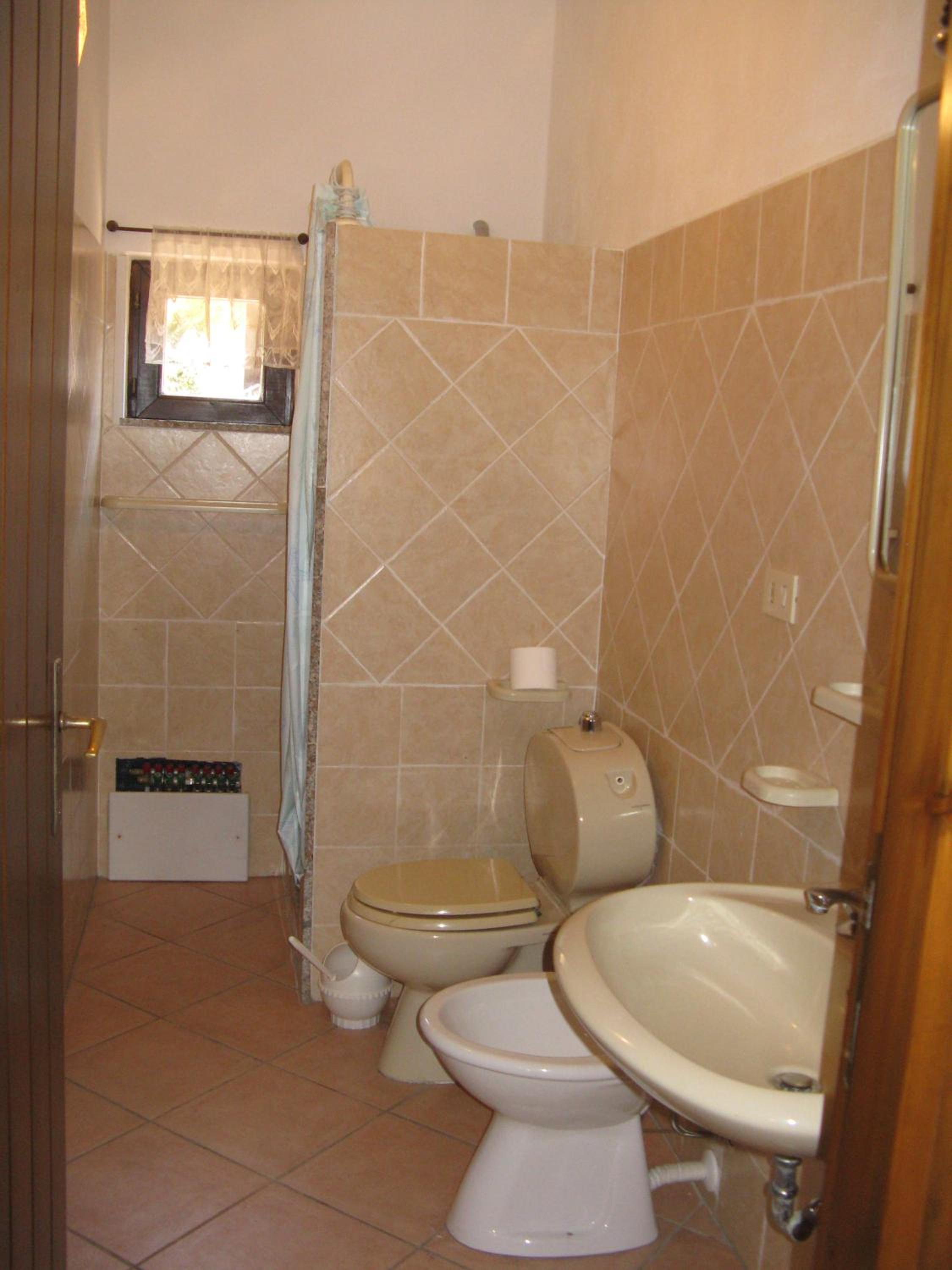 Two-Bedroom Apartment photo 2