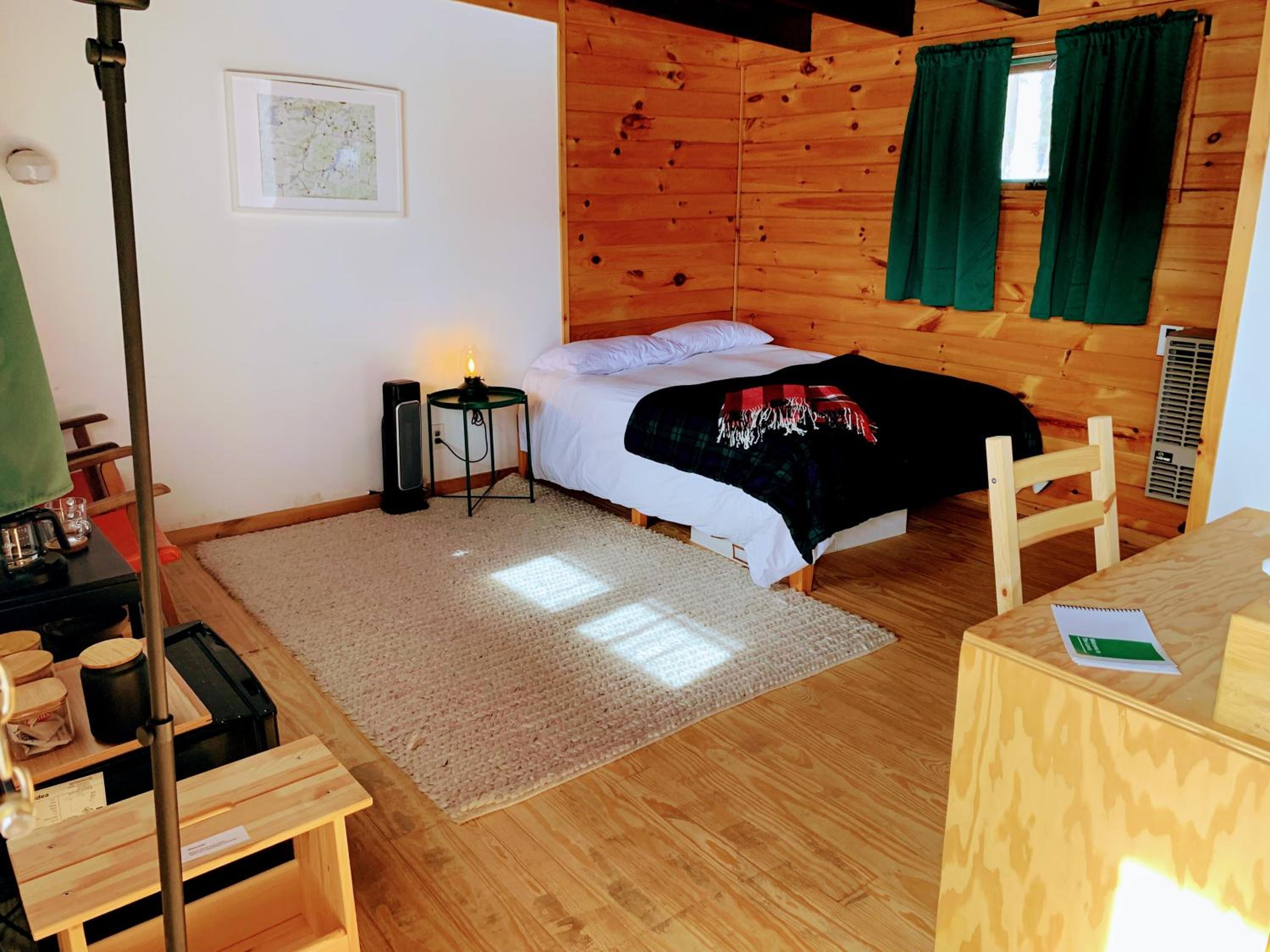 Double Room - Photo 8