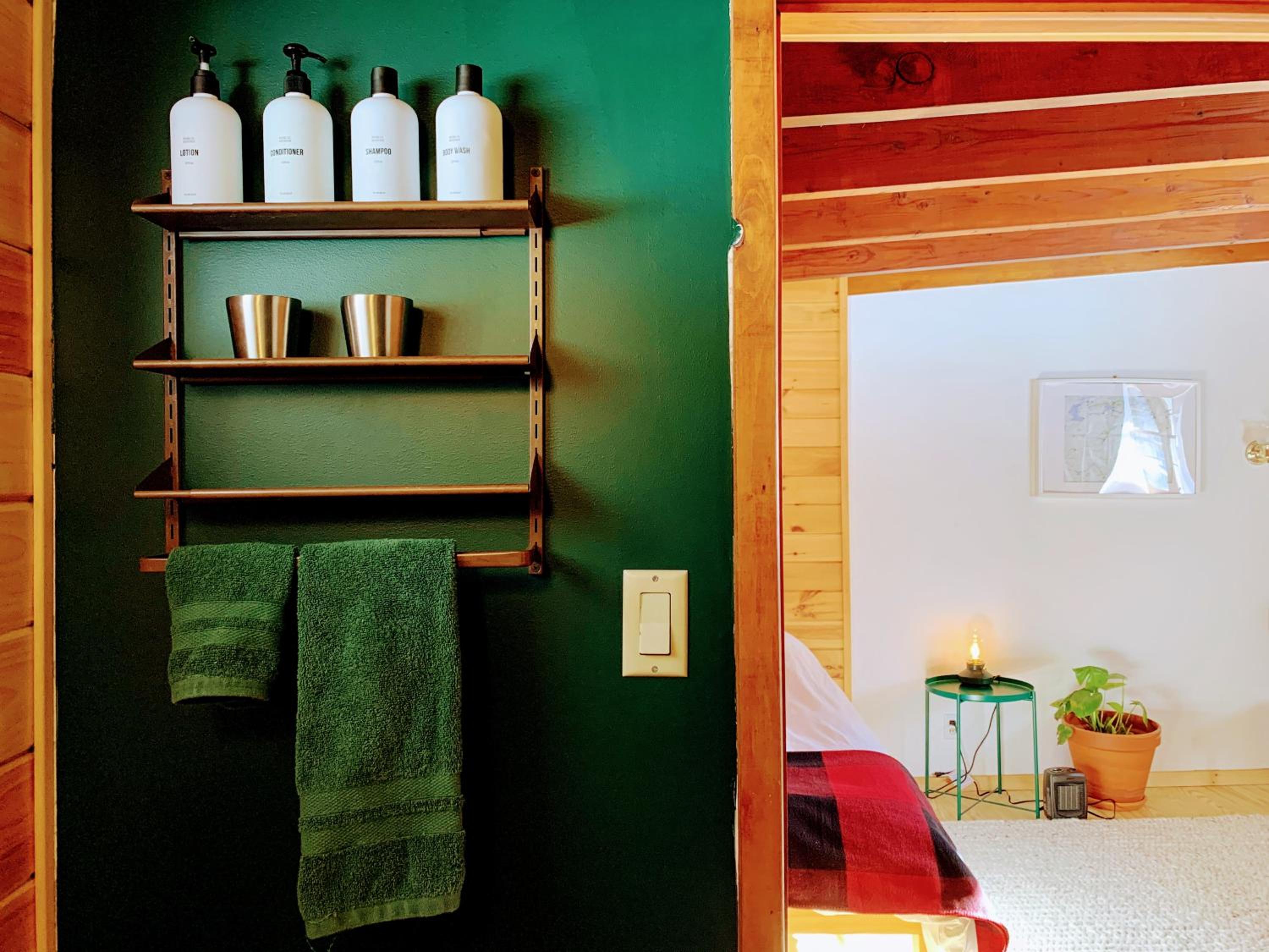 Double Room - Photo 13