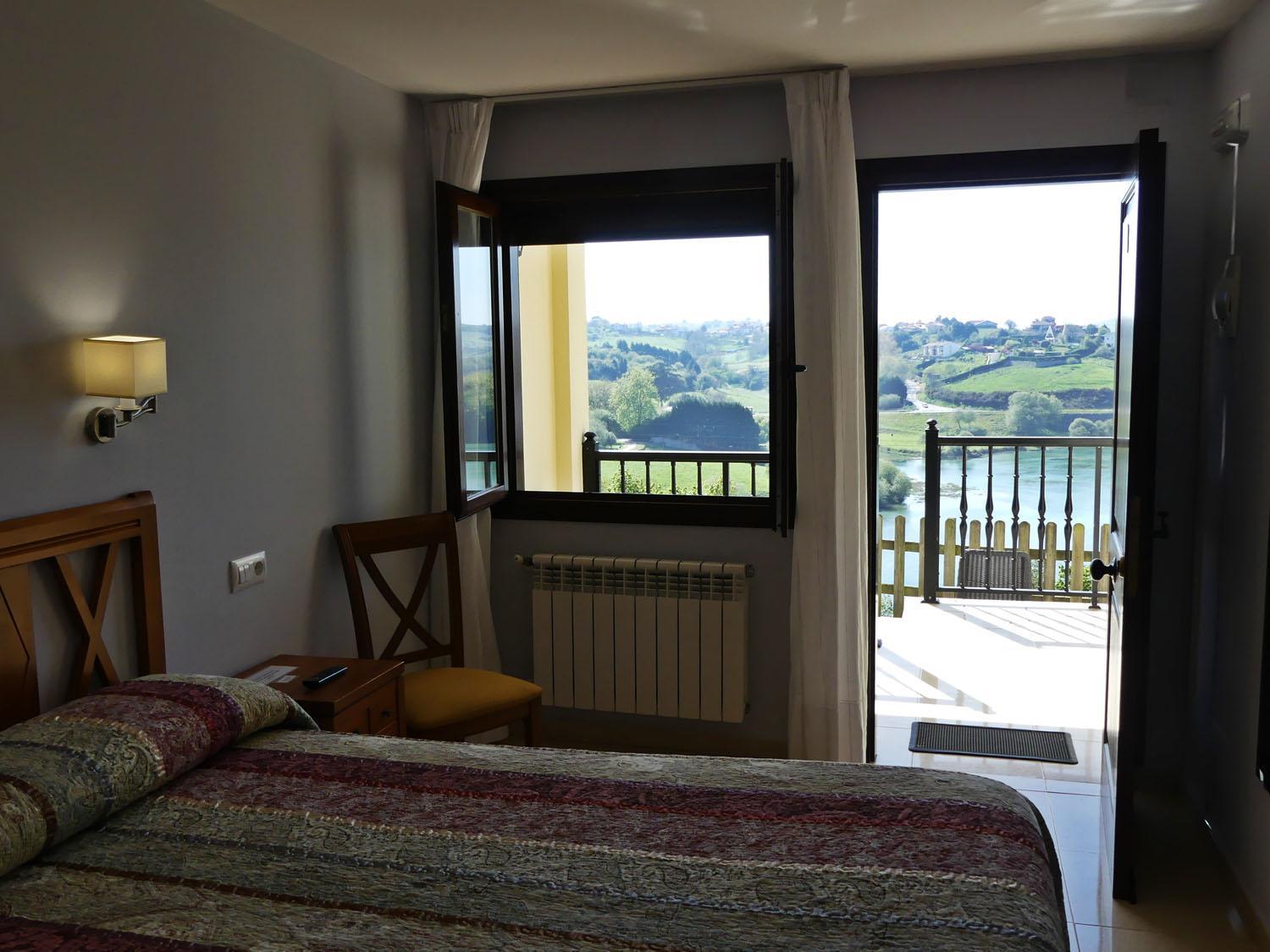 Habitación Doble o con Dos Camas