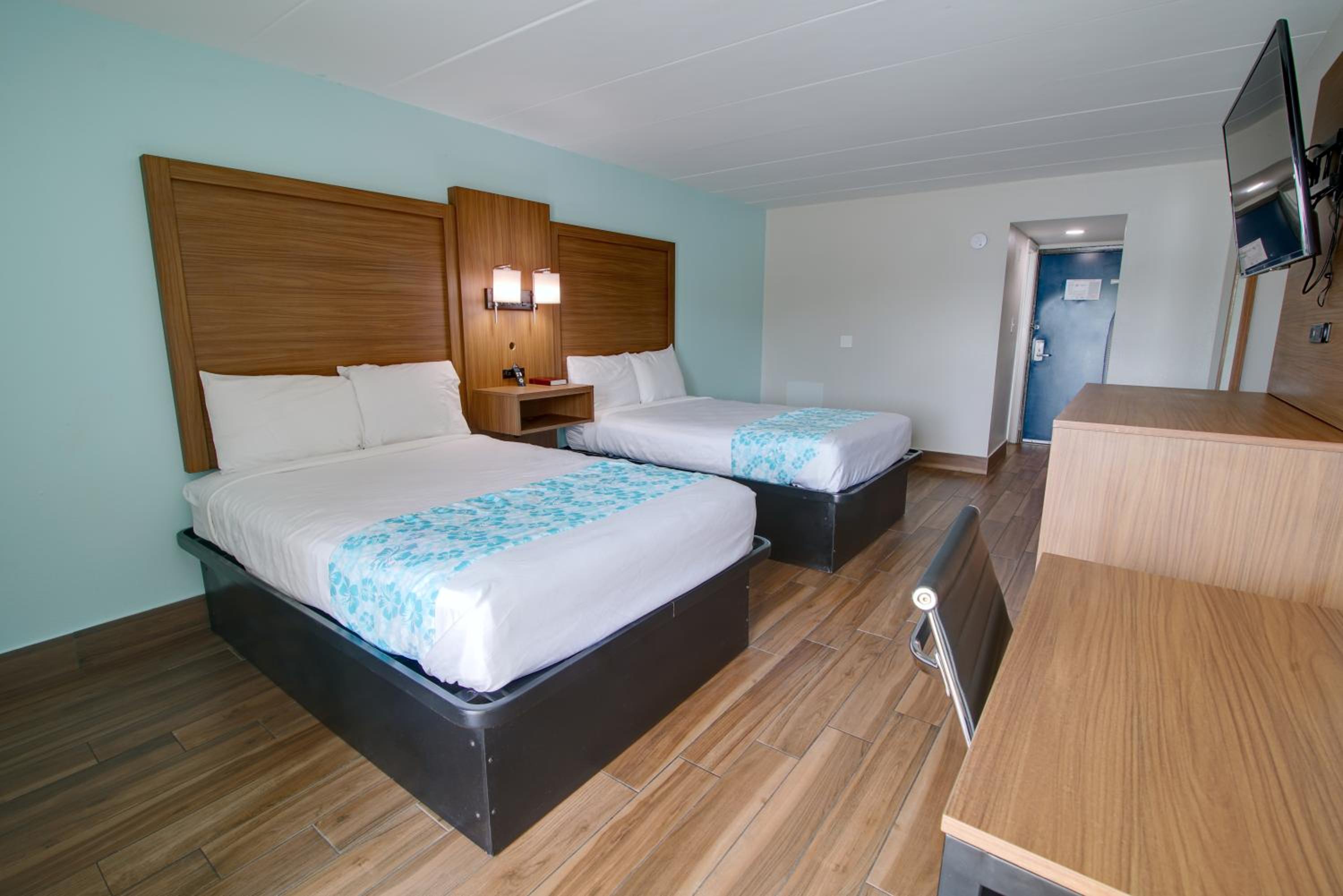 Standard Double Room - Photo 8