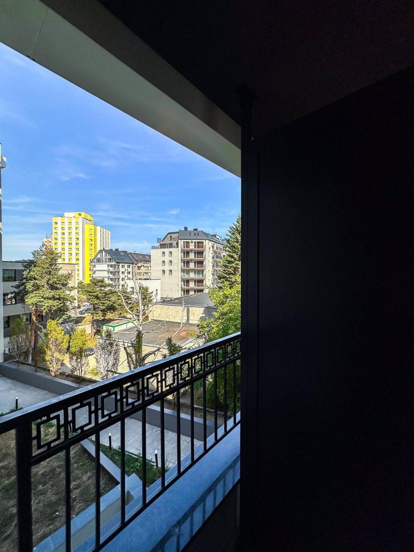 Studio with Mountain View photo 3