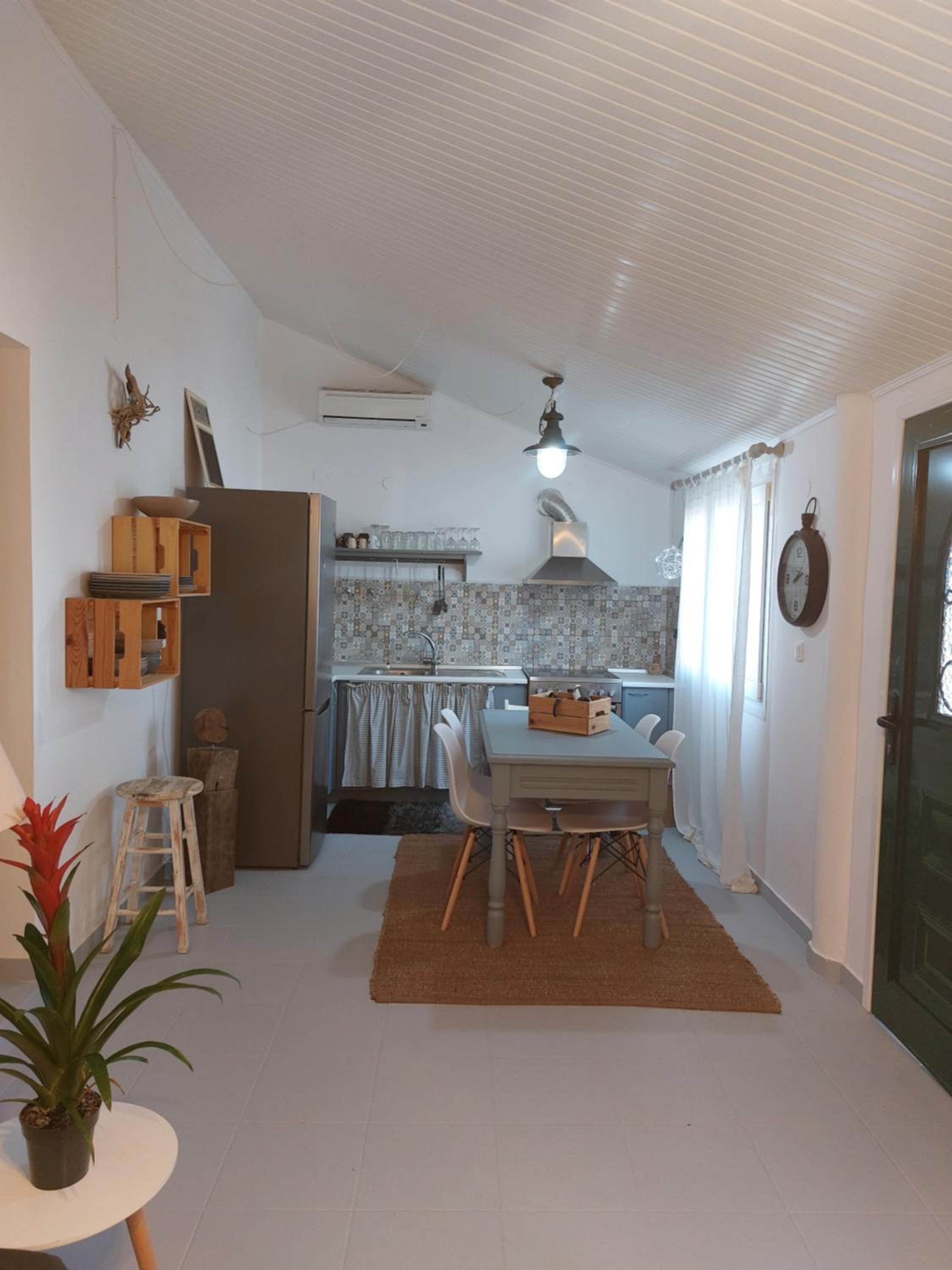 Two-Bedroom House photo 3