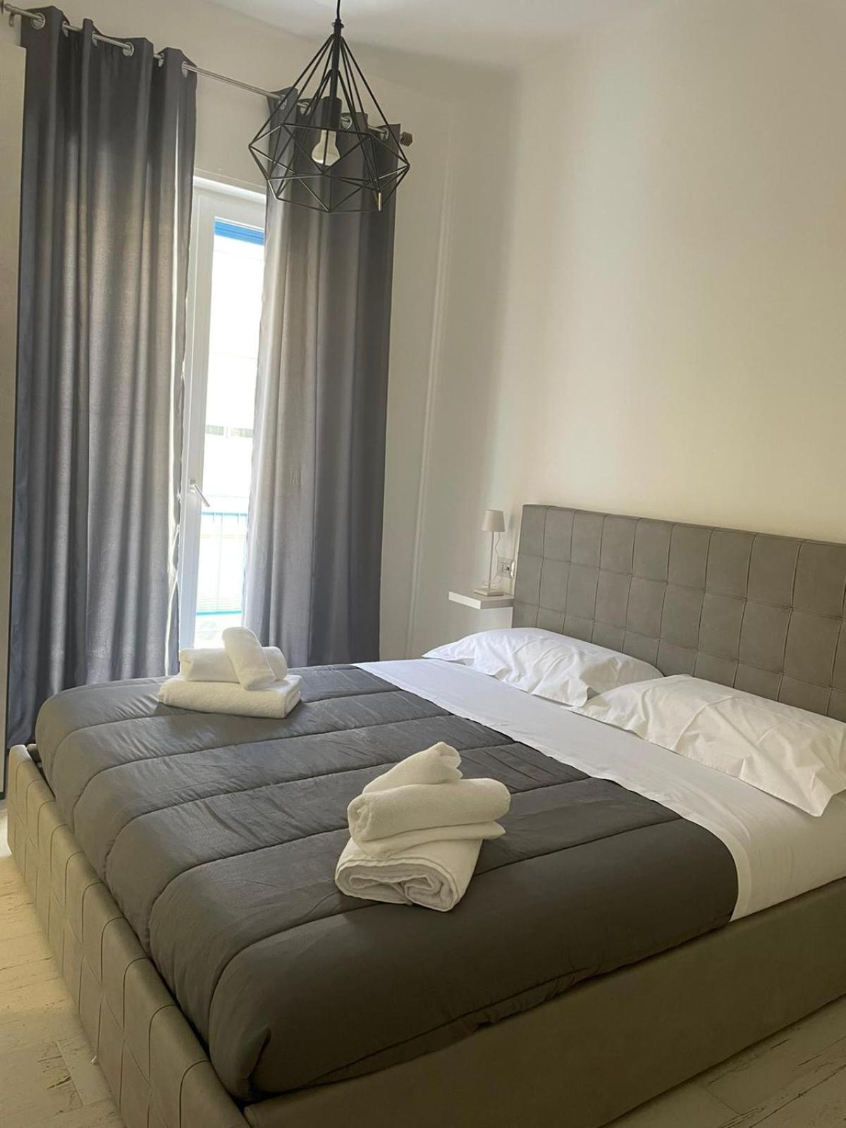 Deluxe Double Room with Shower
