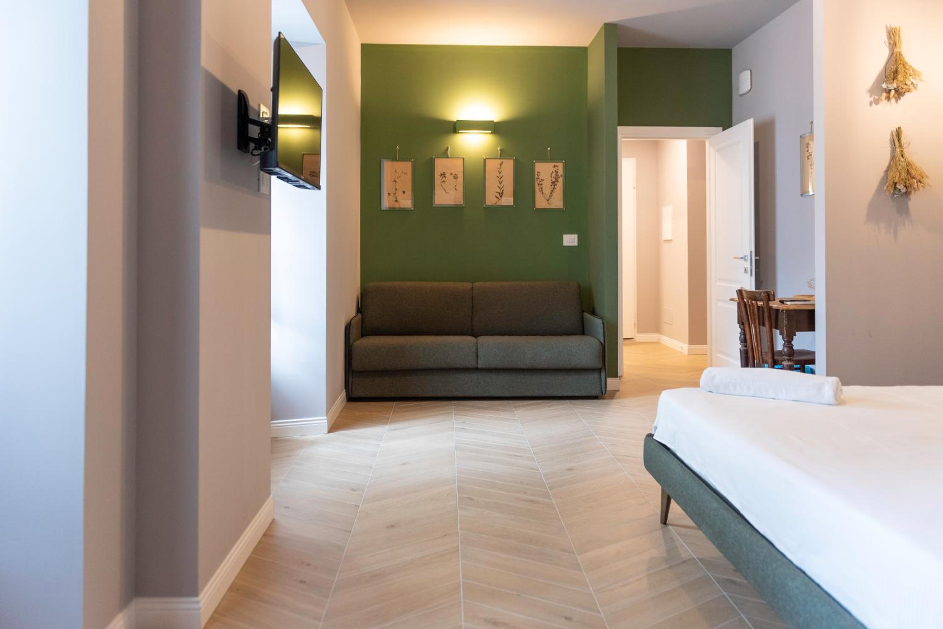 Superior Quadruple Room photo 2