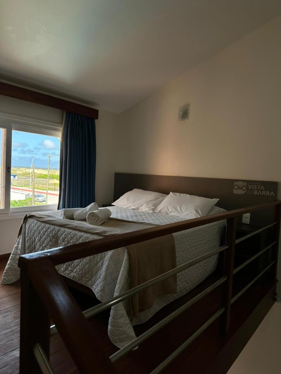 Family Room with Side Sea View photo 3