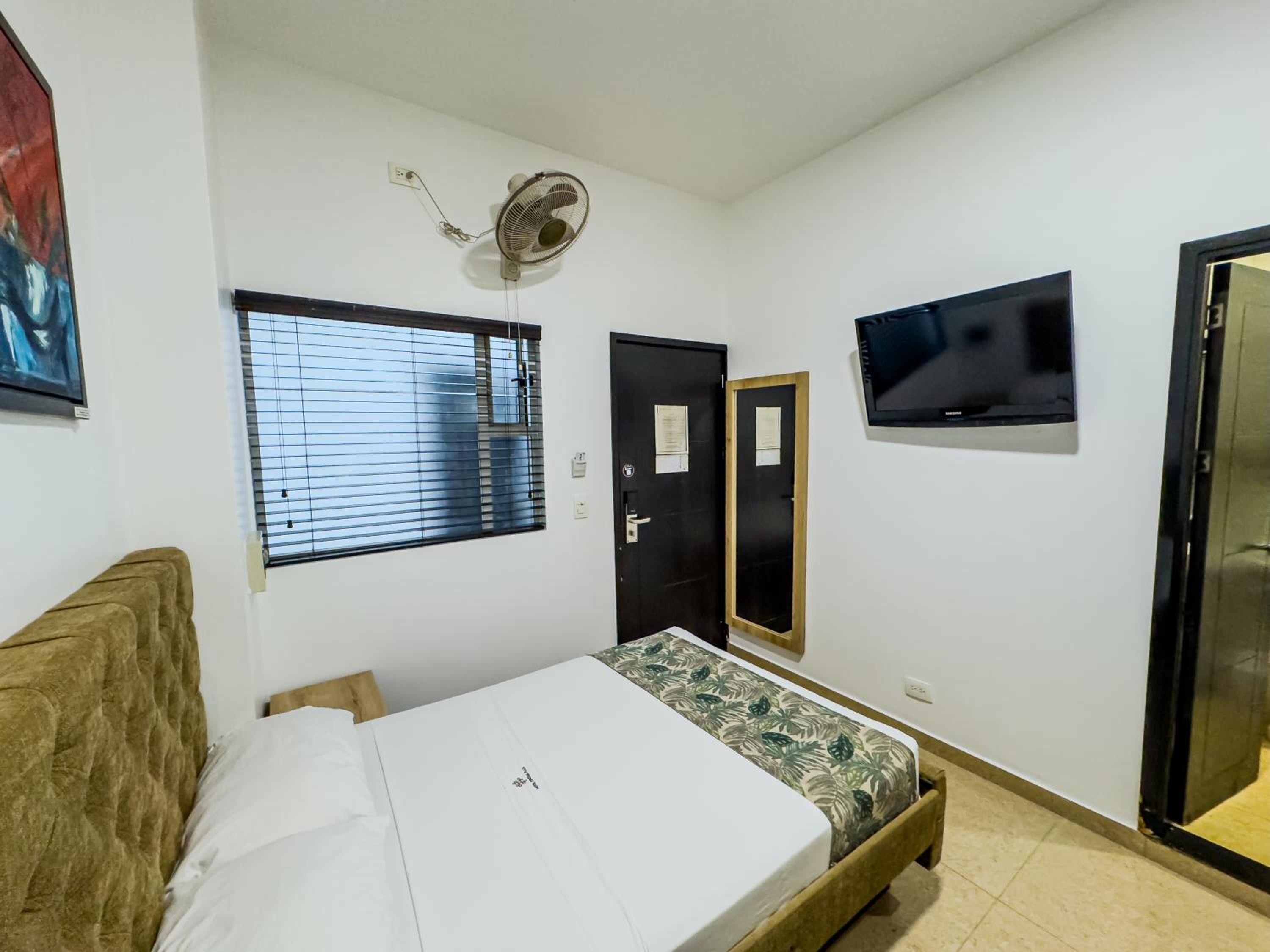 Standard Triple Room photo 2