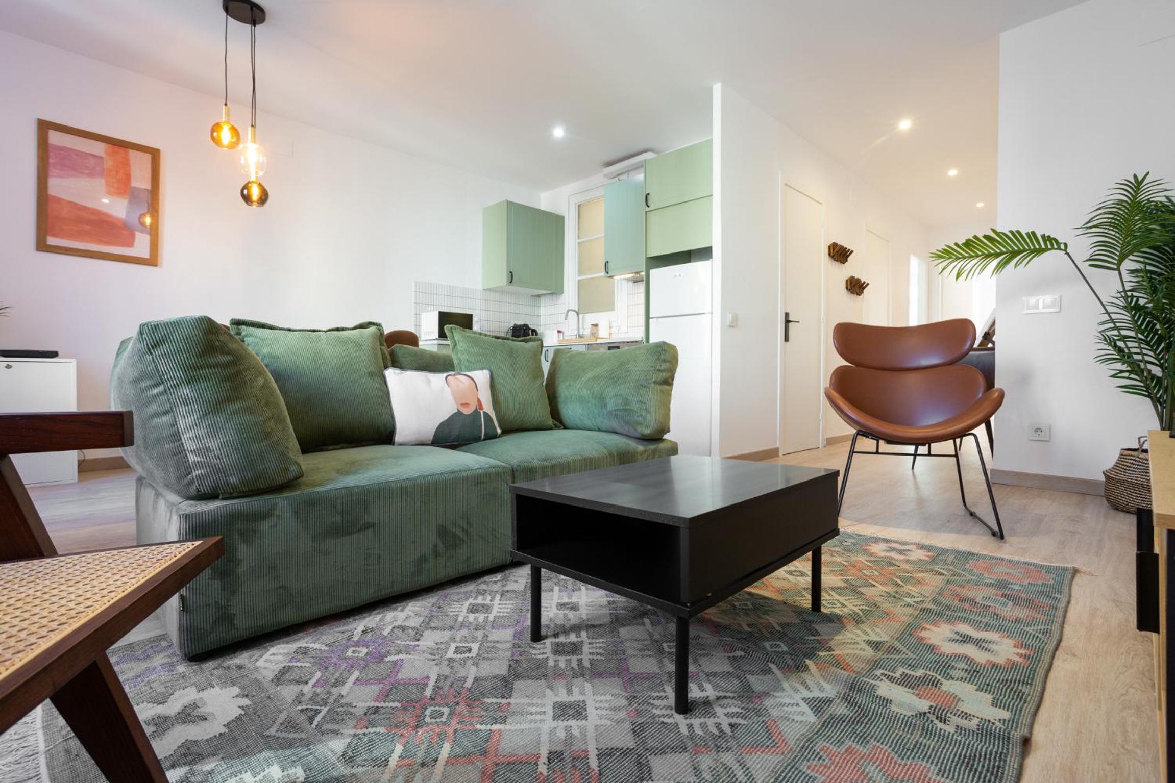 Apartamento con Balcón