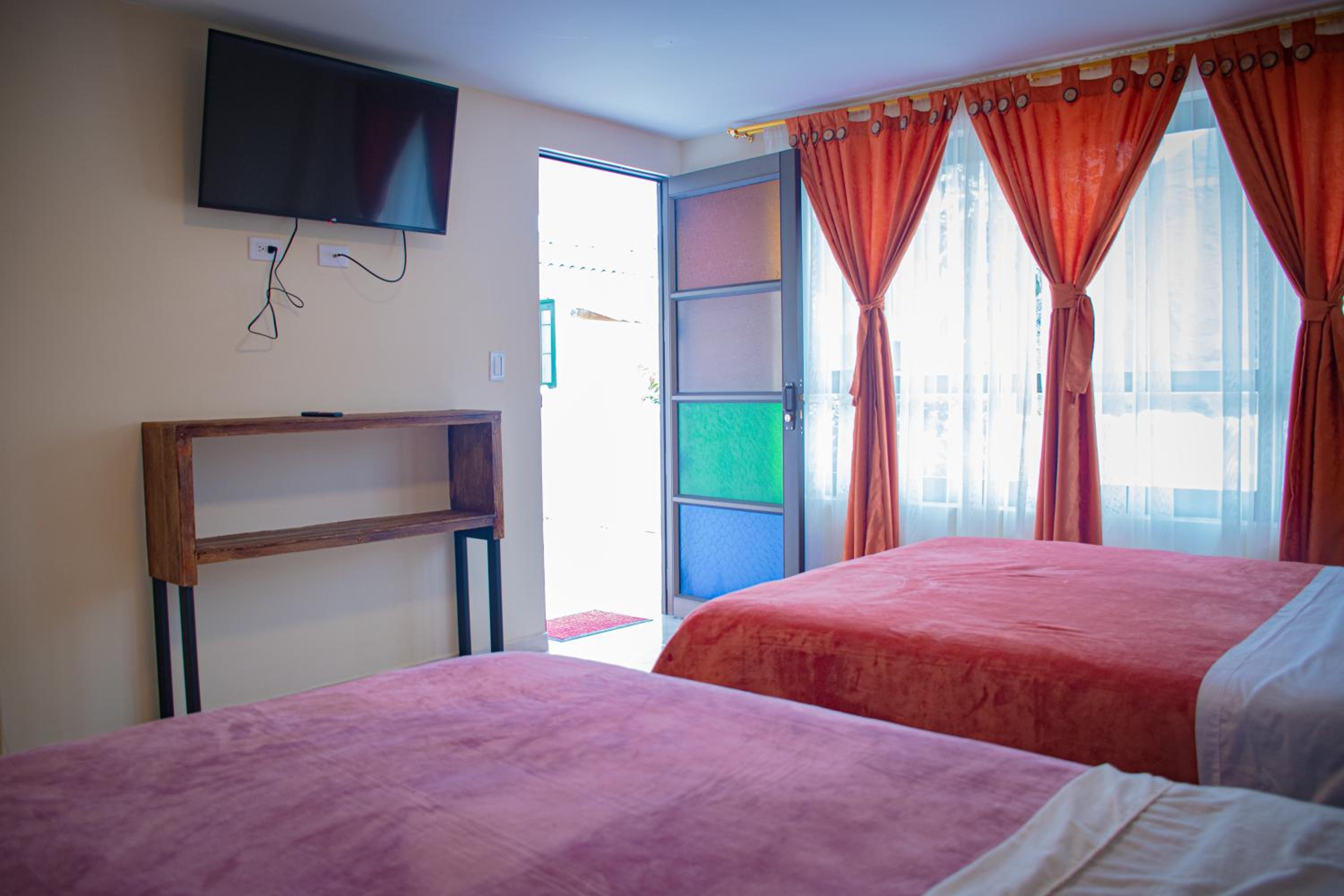 Deluxe Family Room