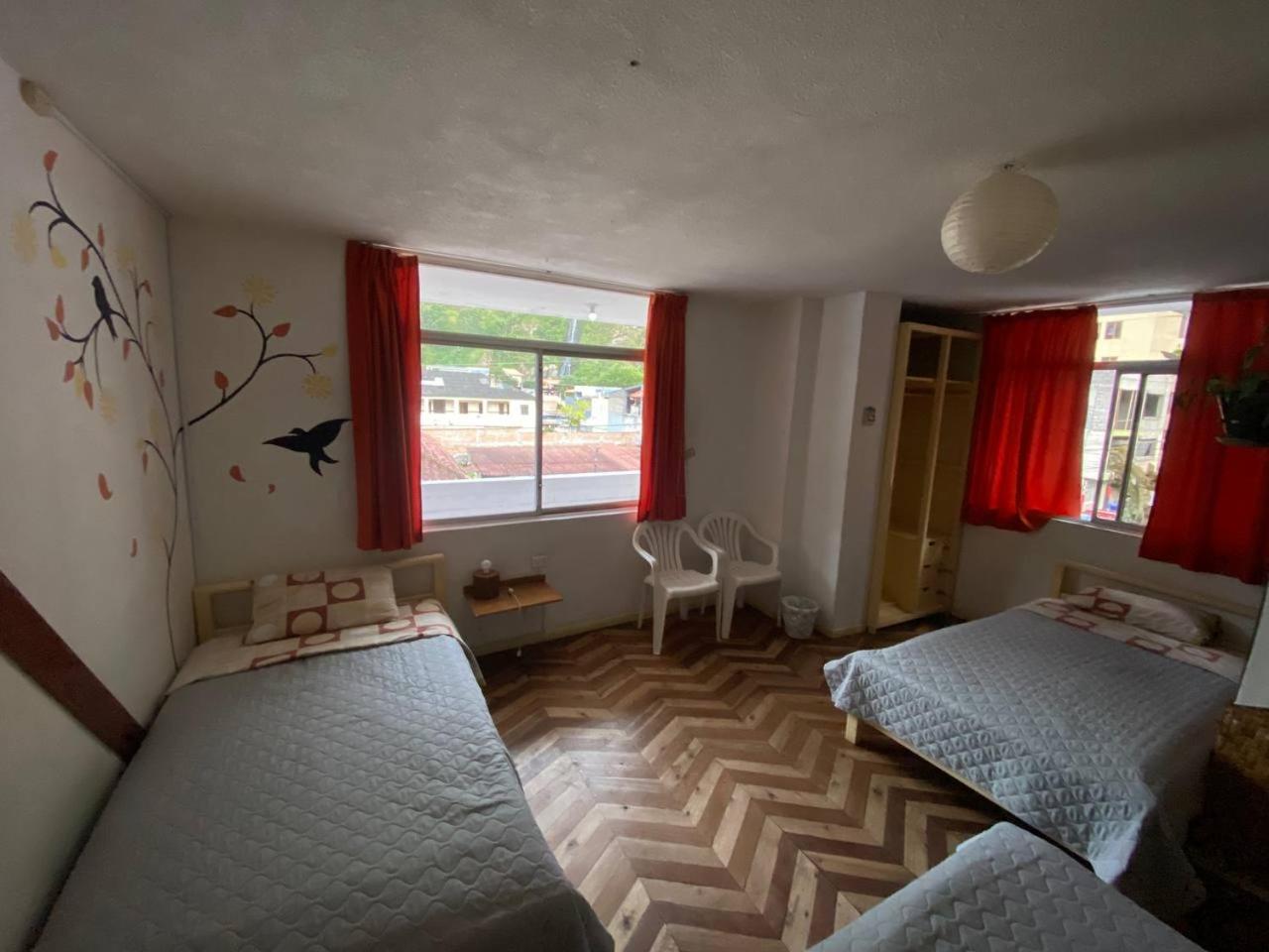 Triple Room With View