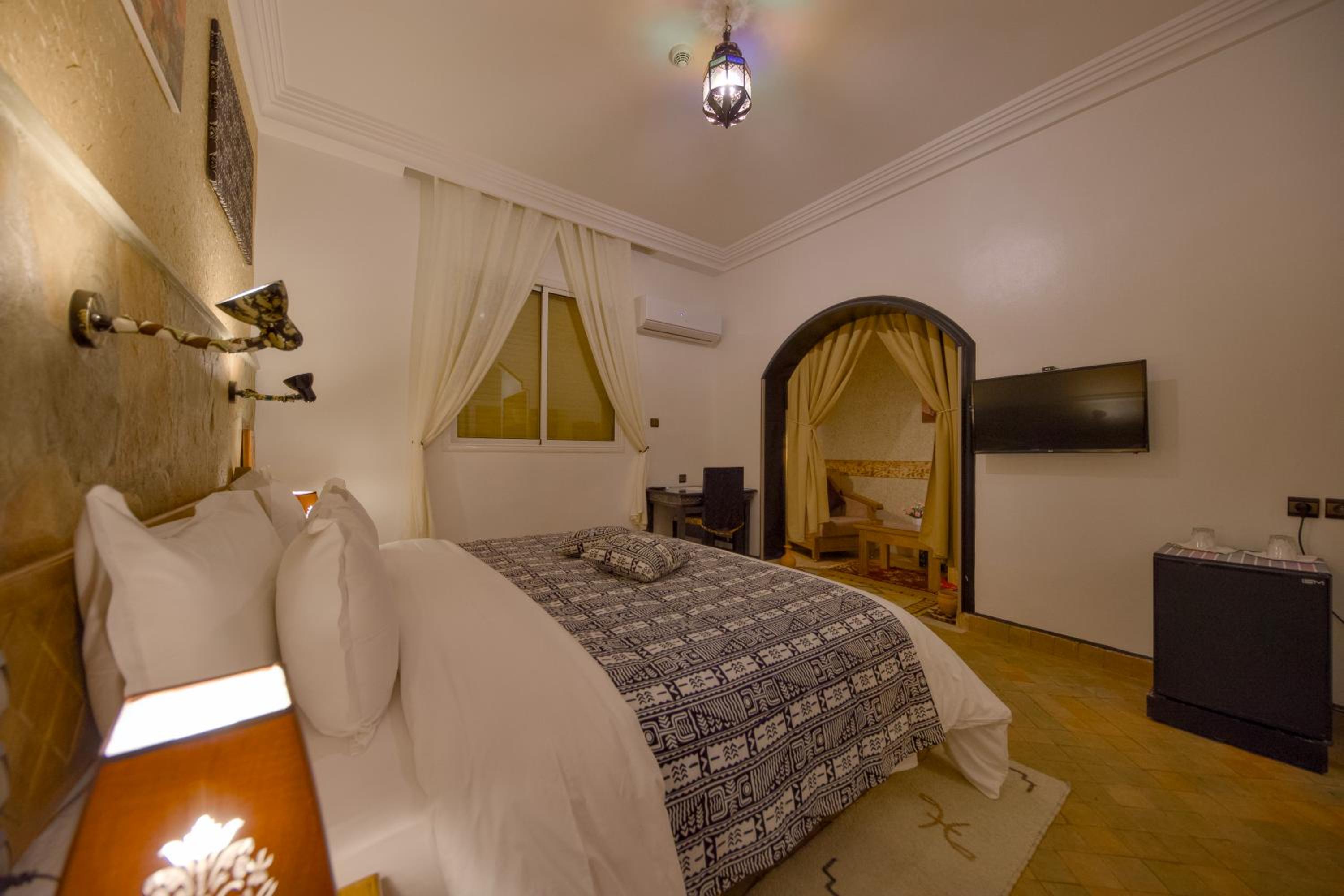 Superior Double or Twin Room - Photo 5