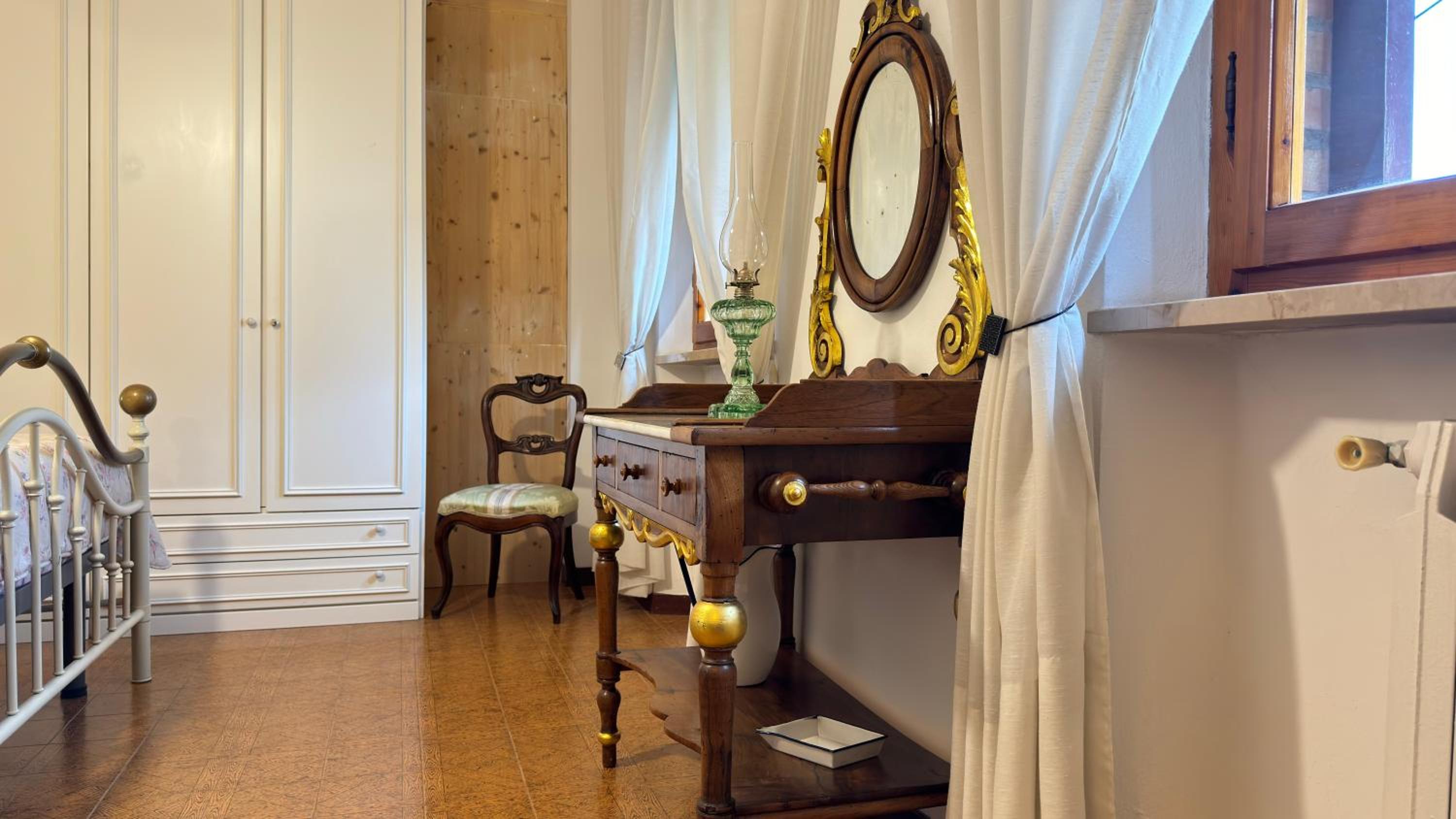 Two-Bedroom Apartment - Photo 18