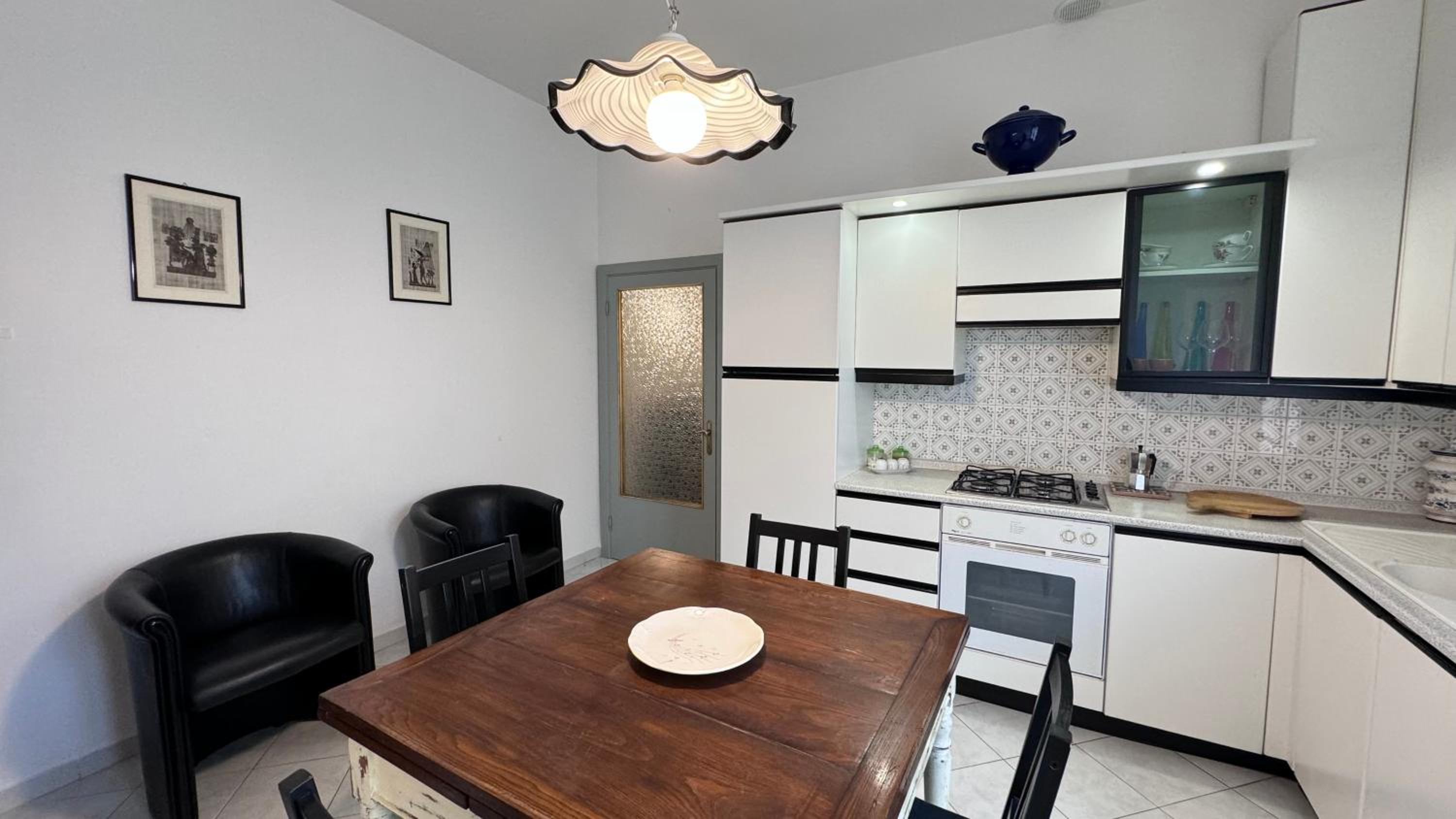Two-Bedroom Apartment - Photo 12