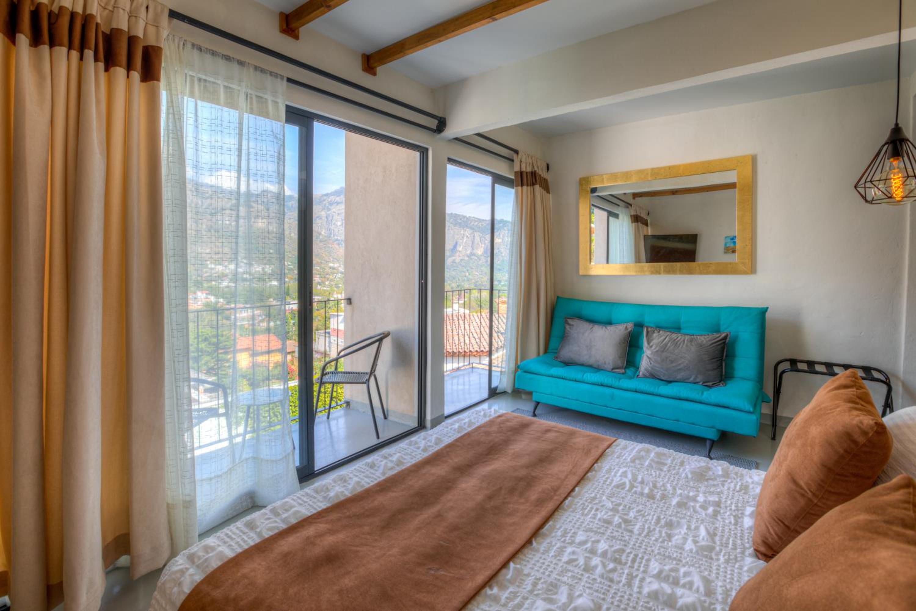 Suite with Mountain View