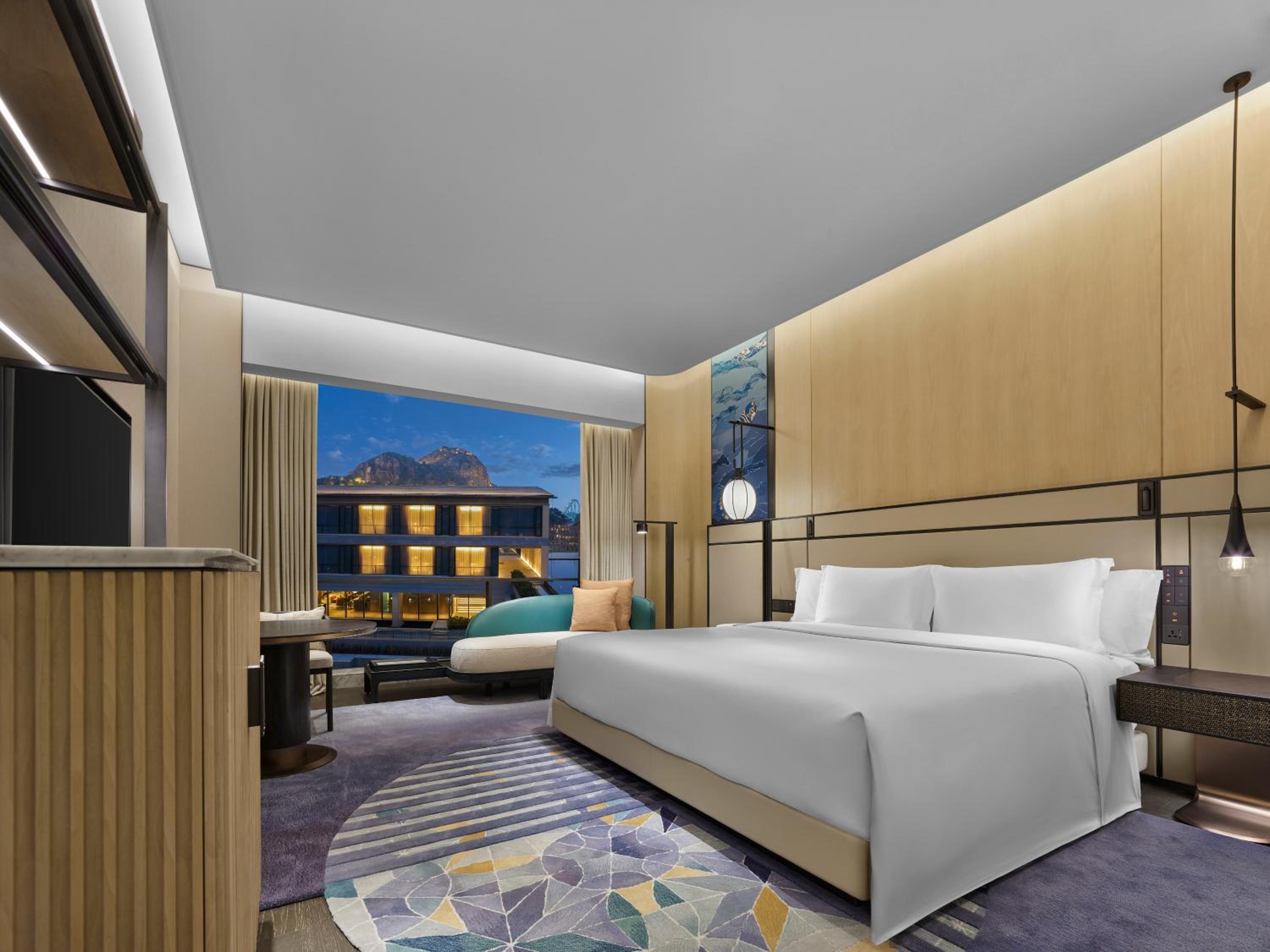Garden View Room - King