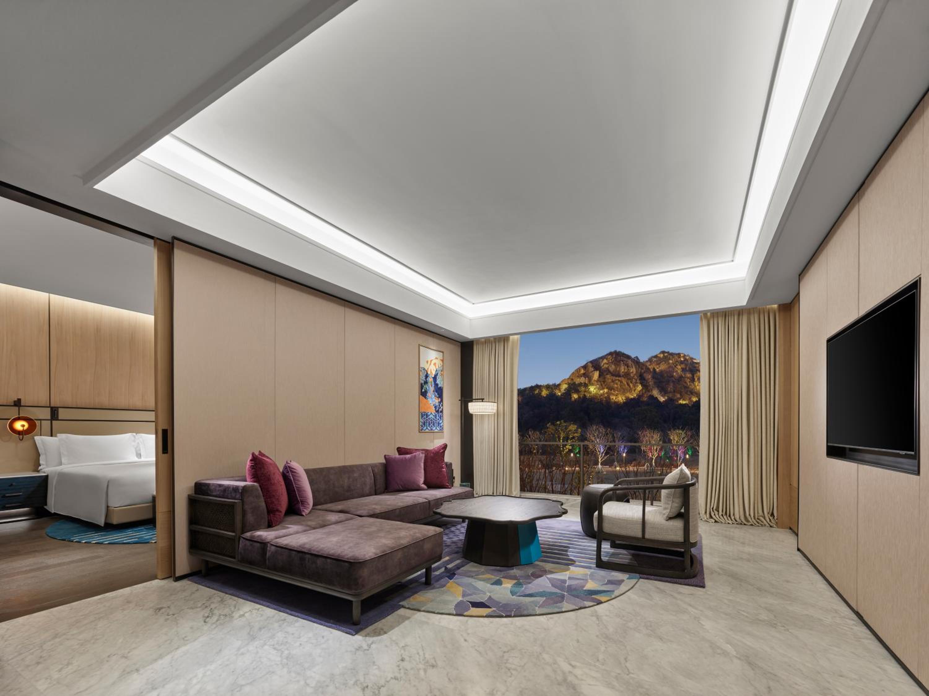 Mountain View Suite