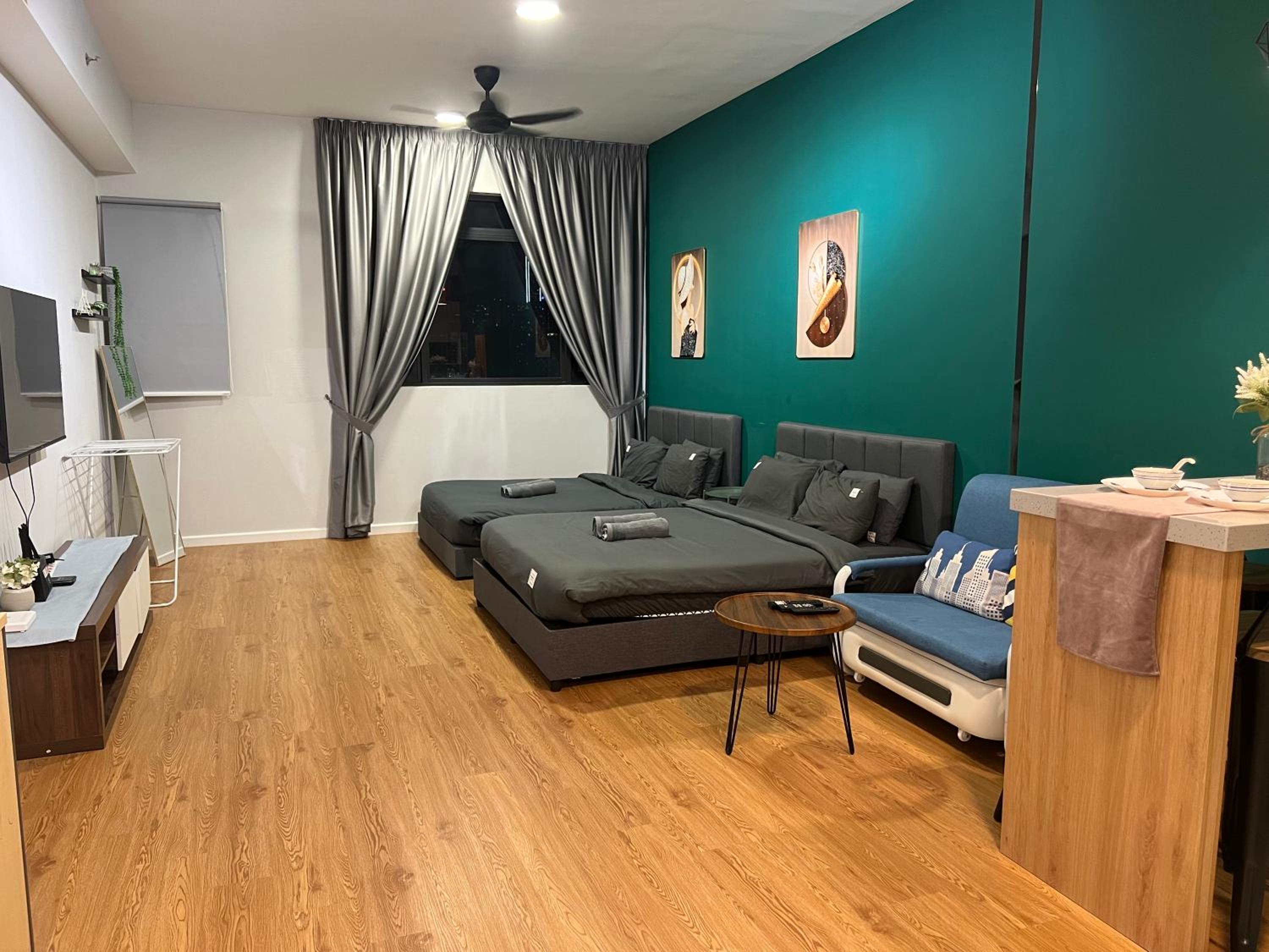Executive Suite