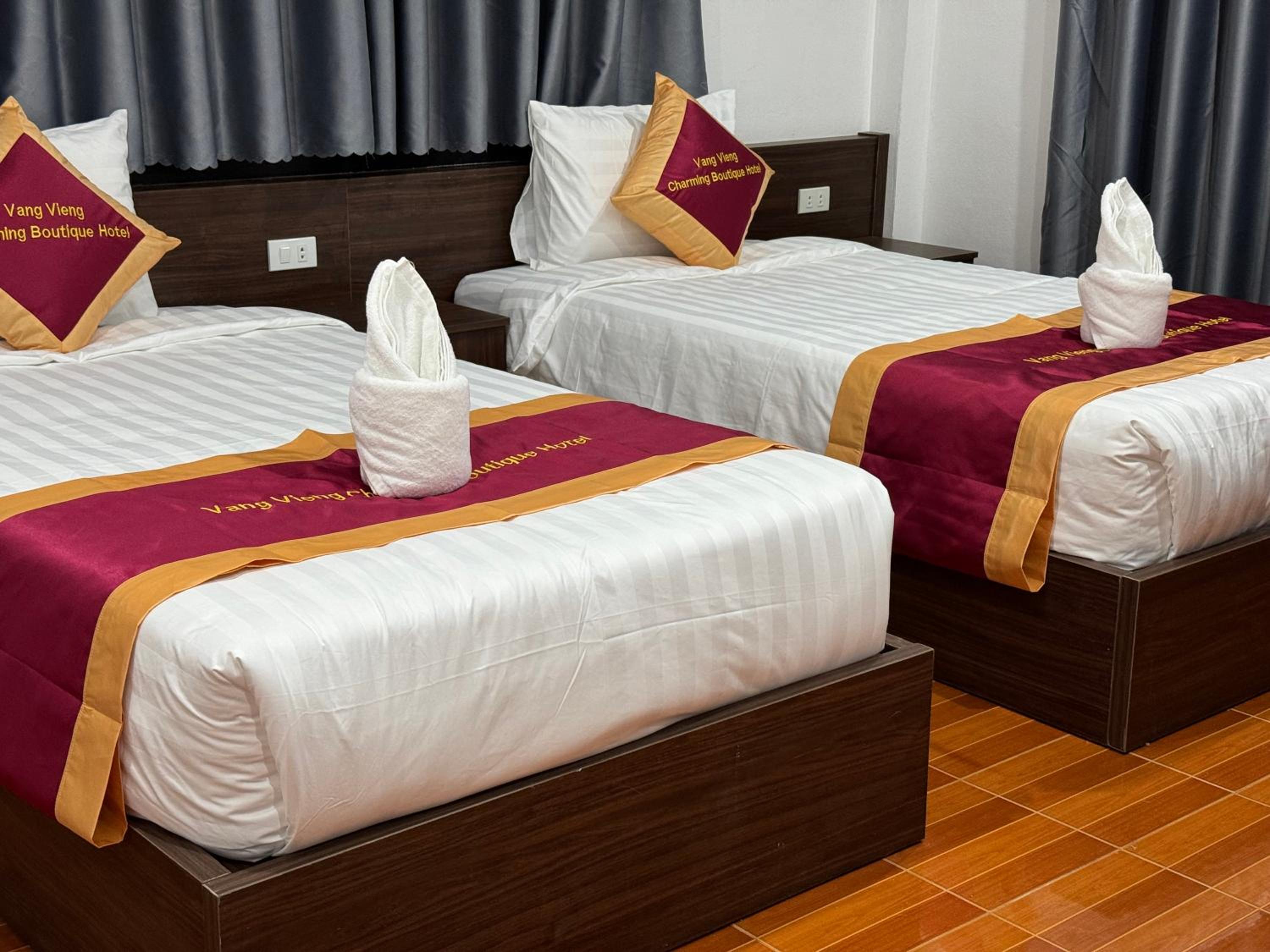 Deluxe Twin Room photo 2