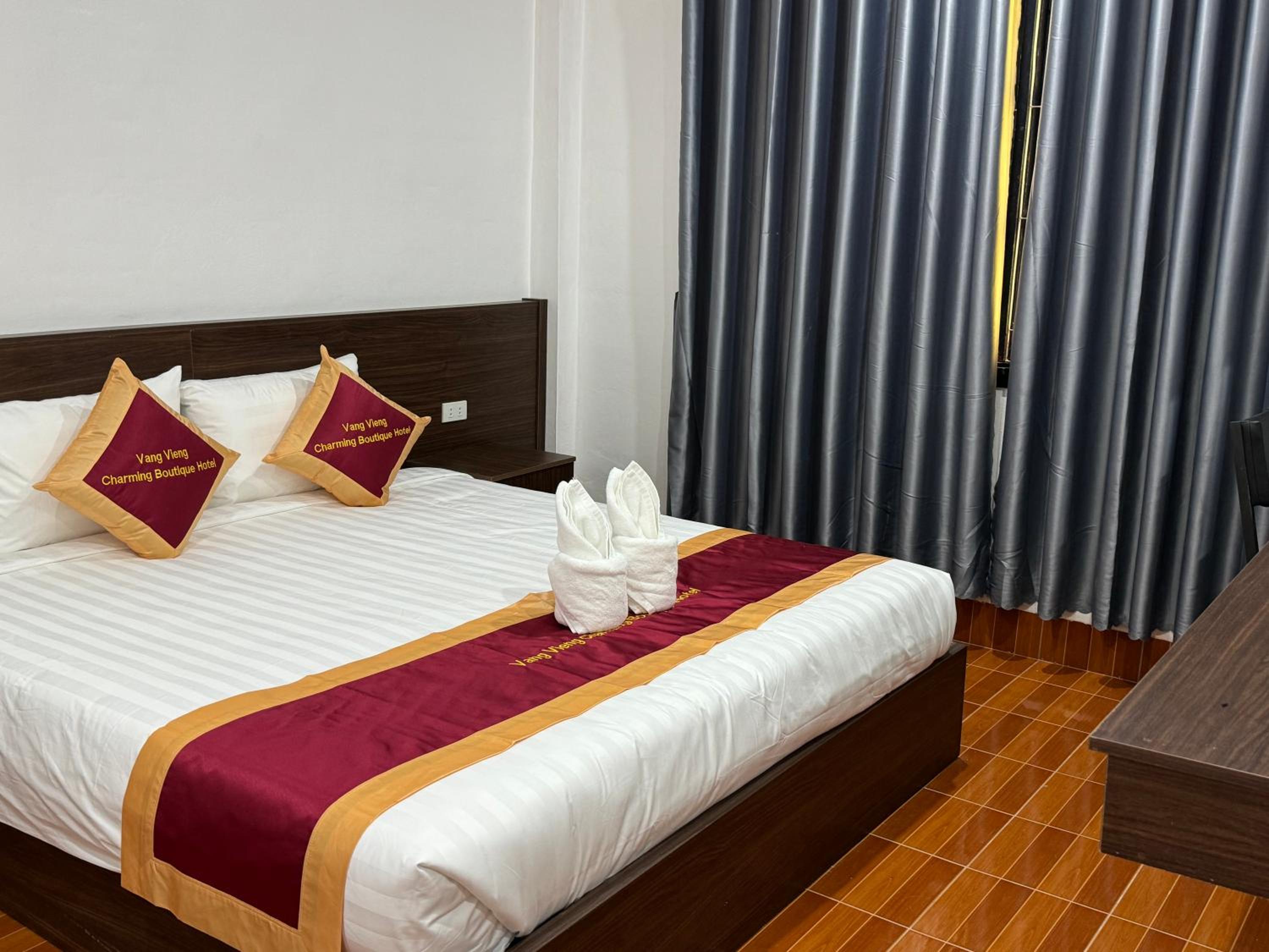 Deluxe Queen Room photo 2