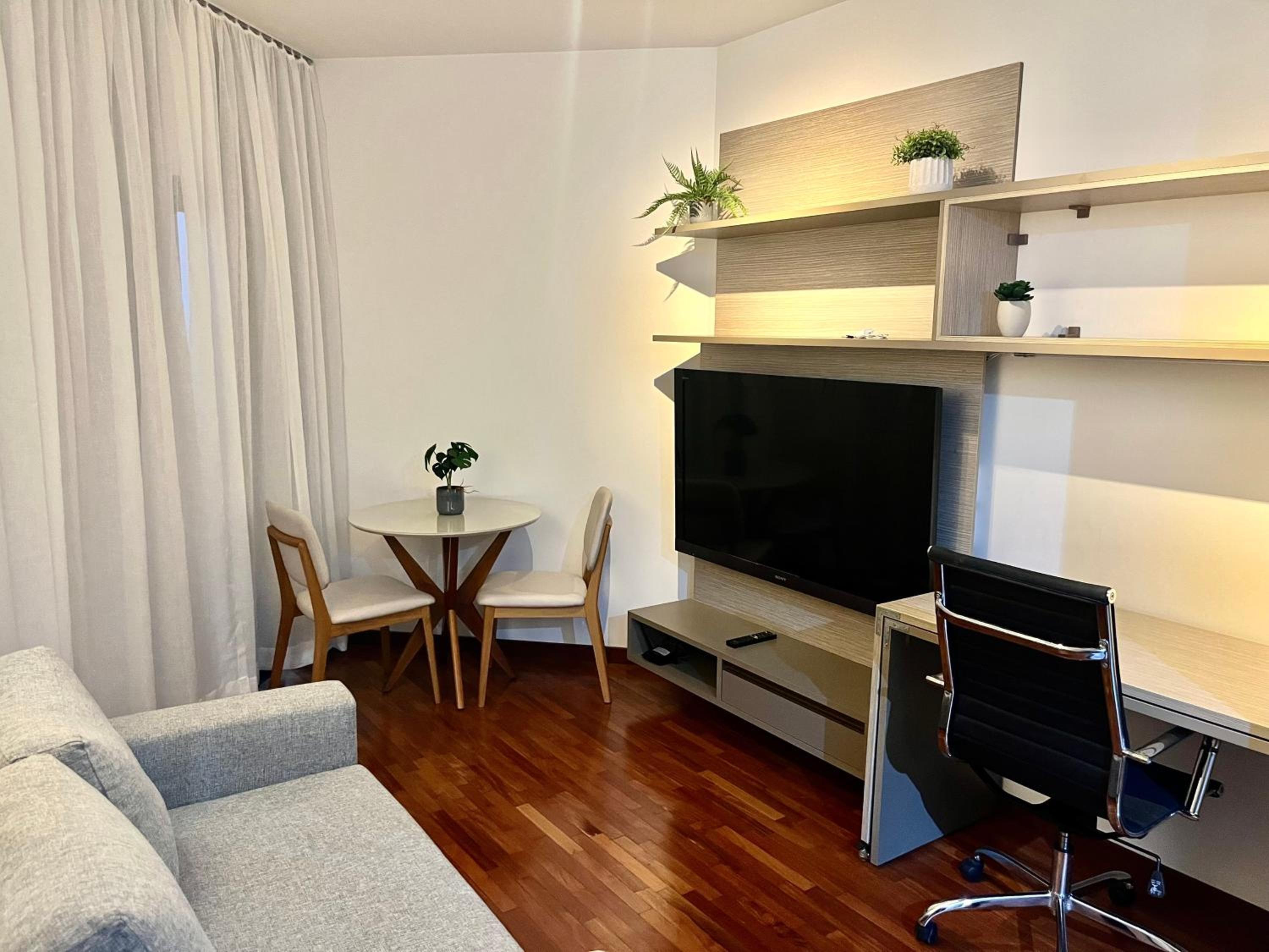 Studio Apartment photo 1