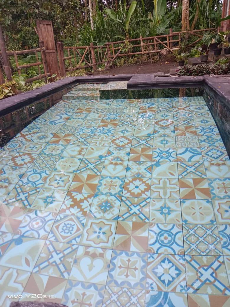 Villa with Private Pool - Photo 24