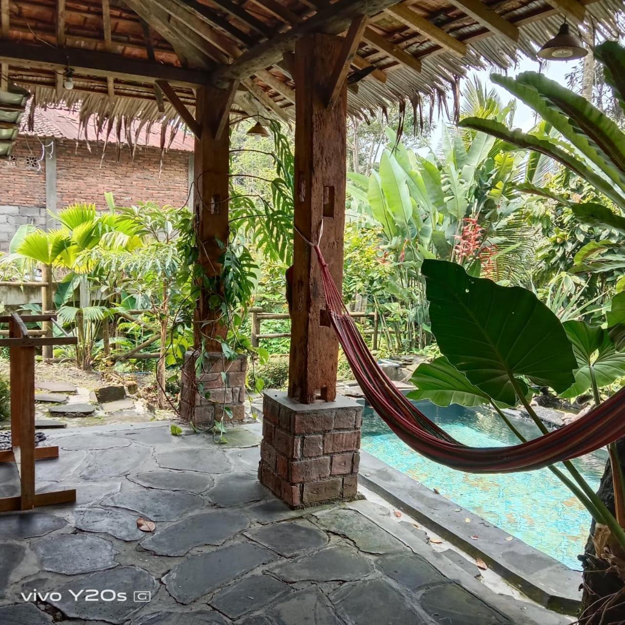 Villa with Private Pool - Photo 10