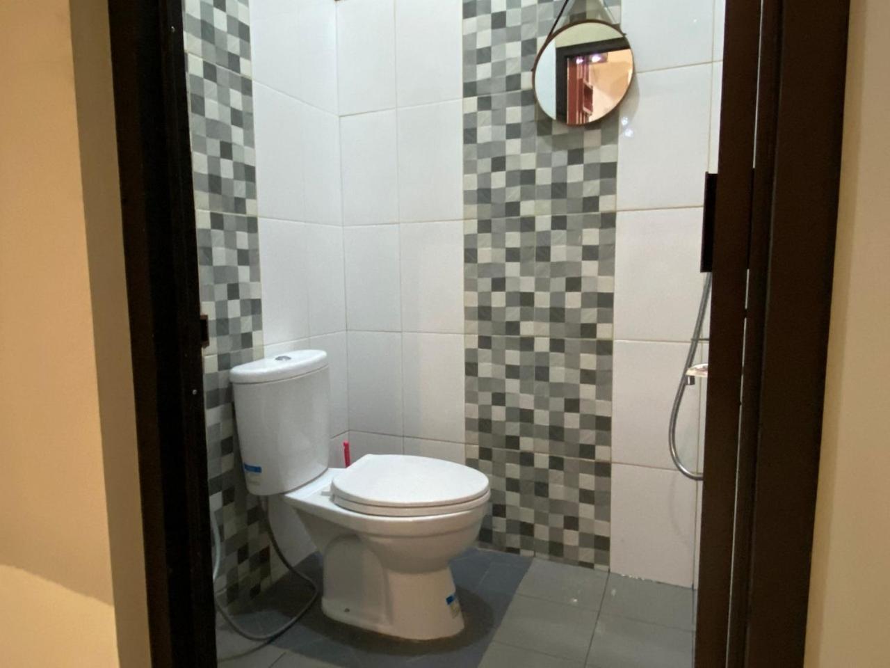 Three-Bedroom House photo 2