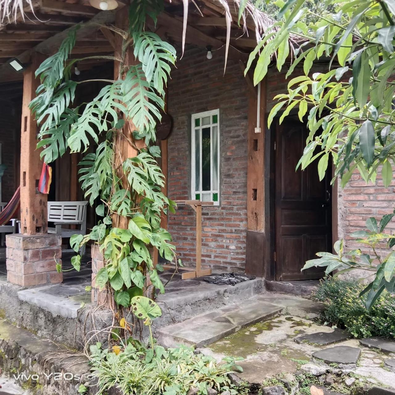 Villa with Private Pool - Photo 3