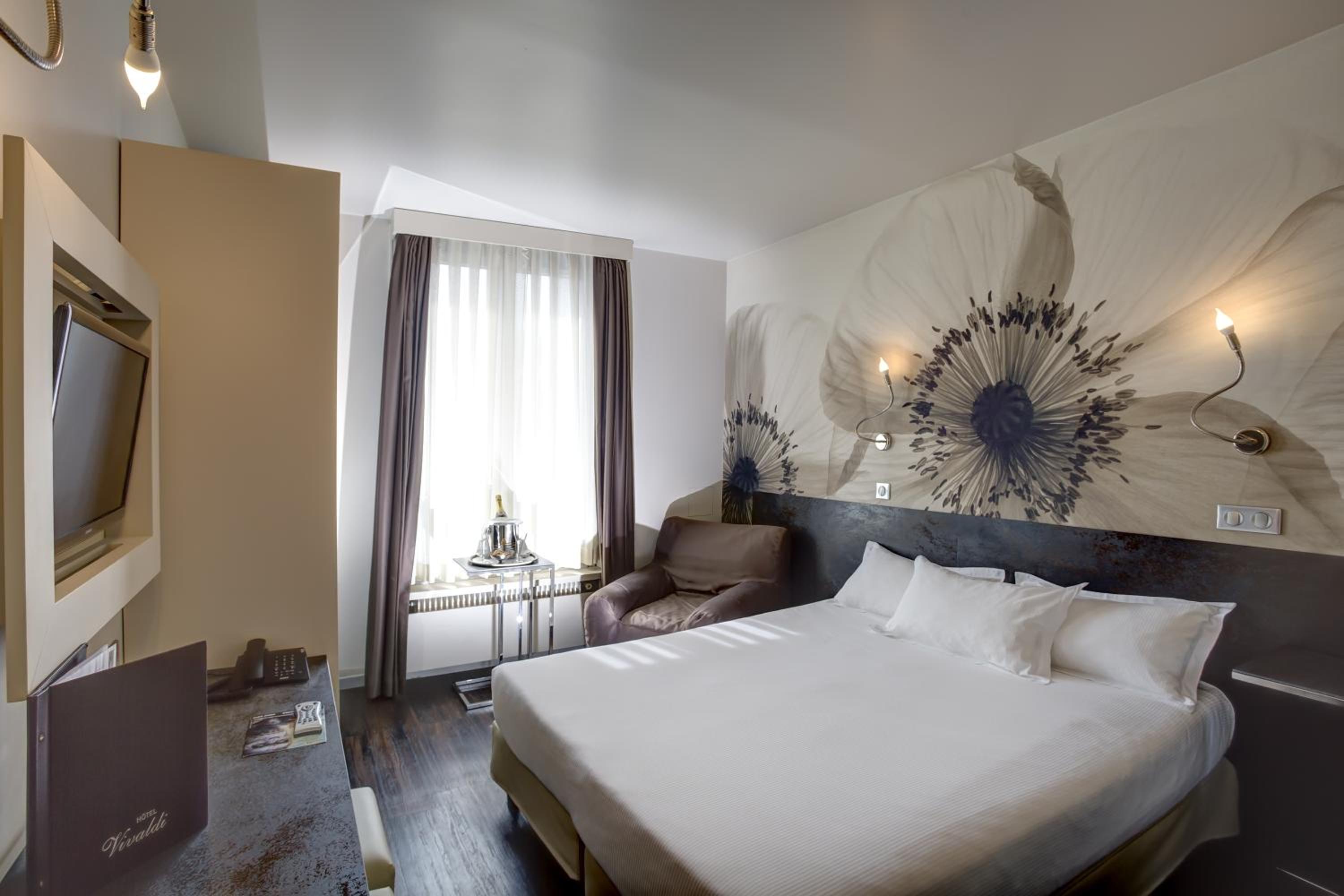 Double Room - Photo 1