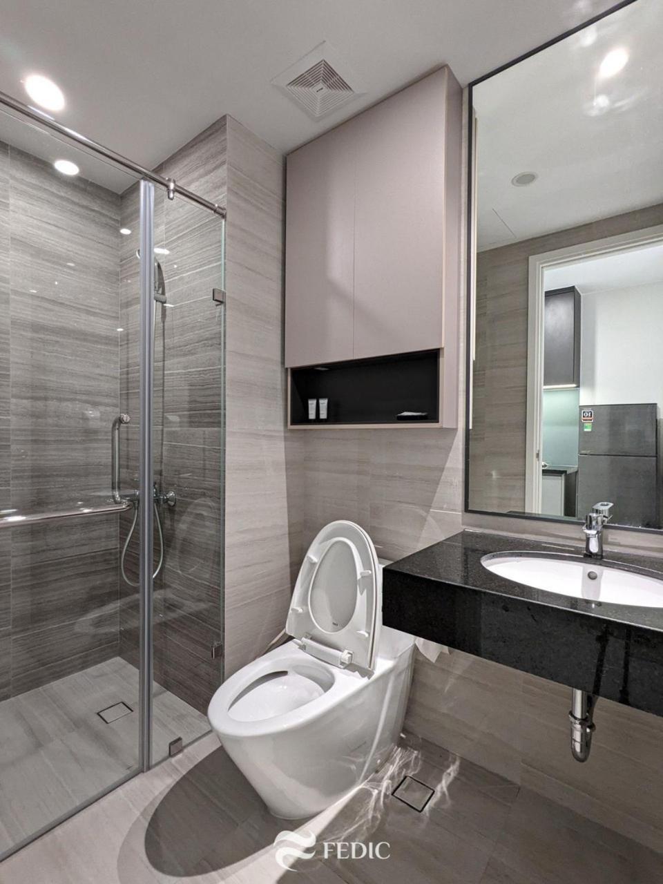 One-Bedroom Apartment - Photo 20