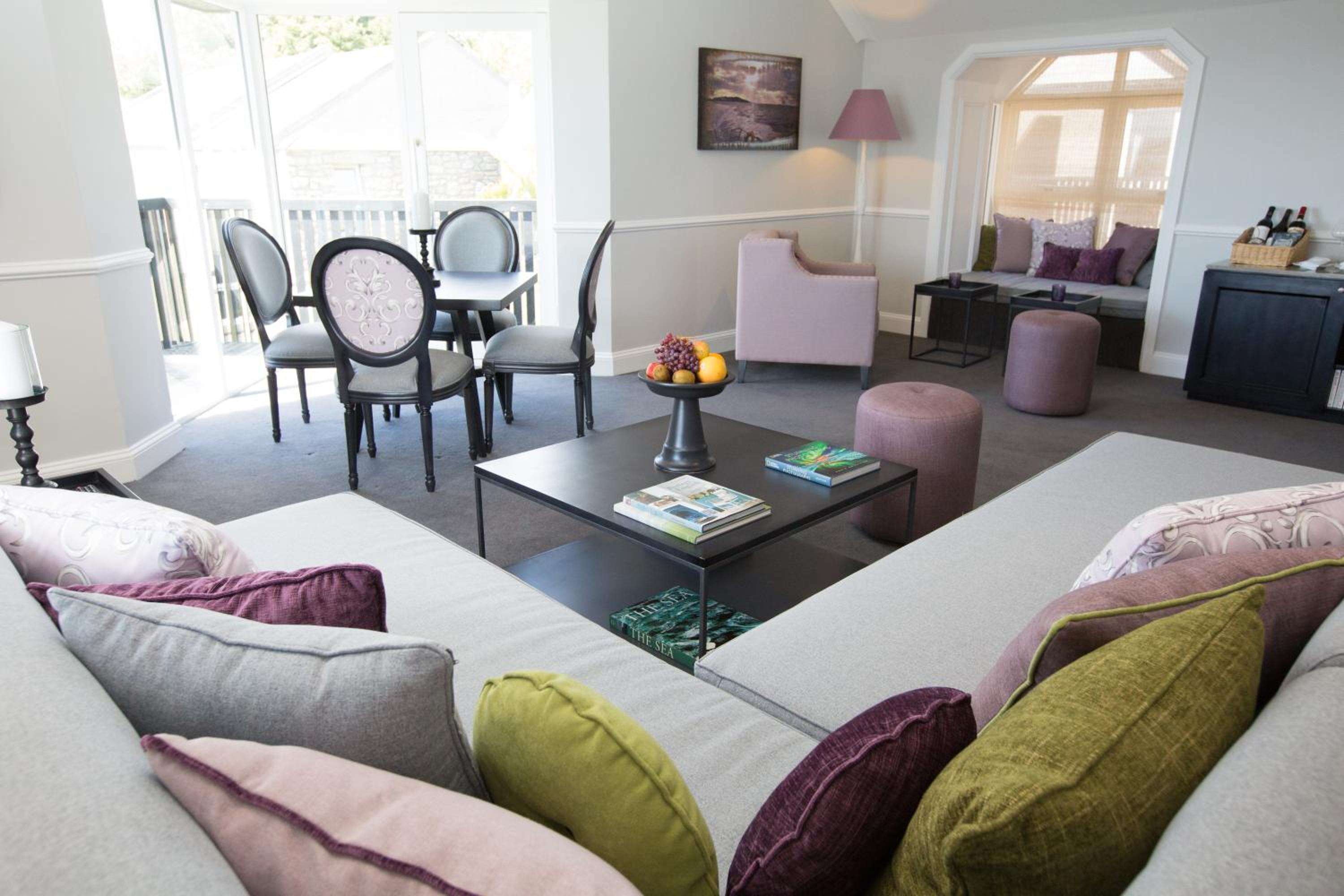 Honeymoon Suite photo 3