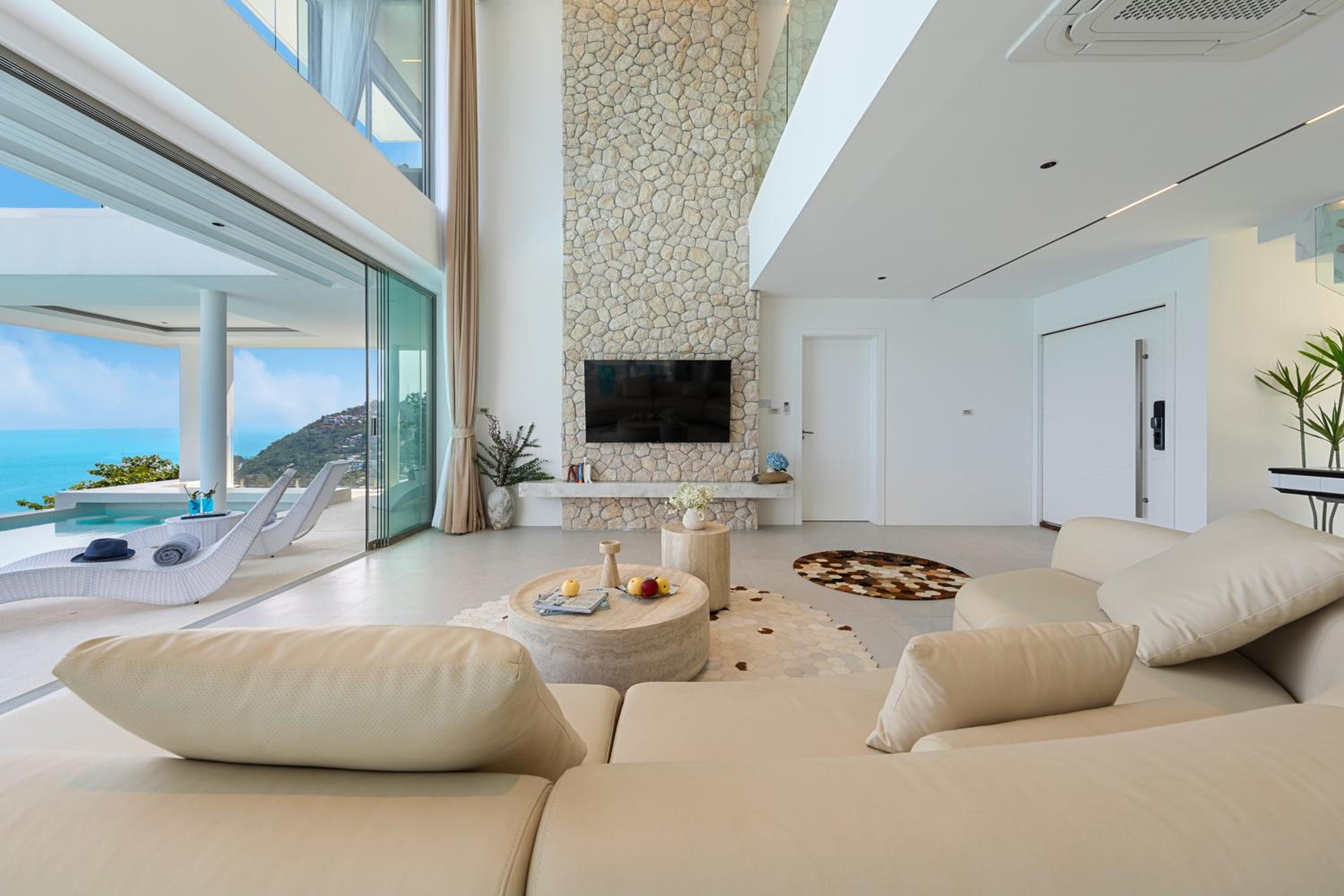 Superior Villa photo 2