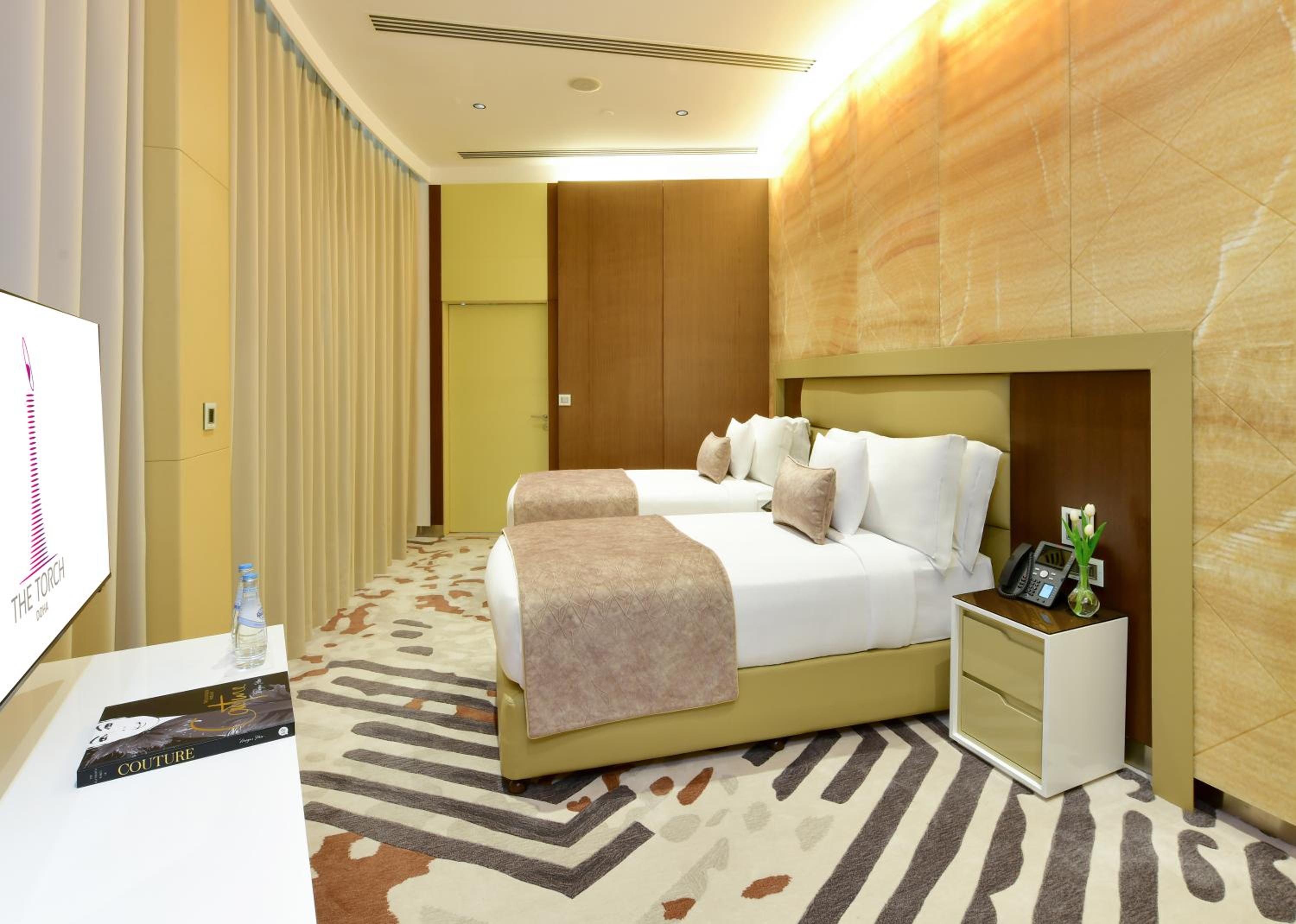 Executive Two-Bedroom Suite - Photo 8