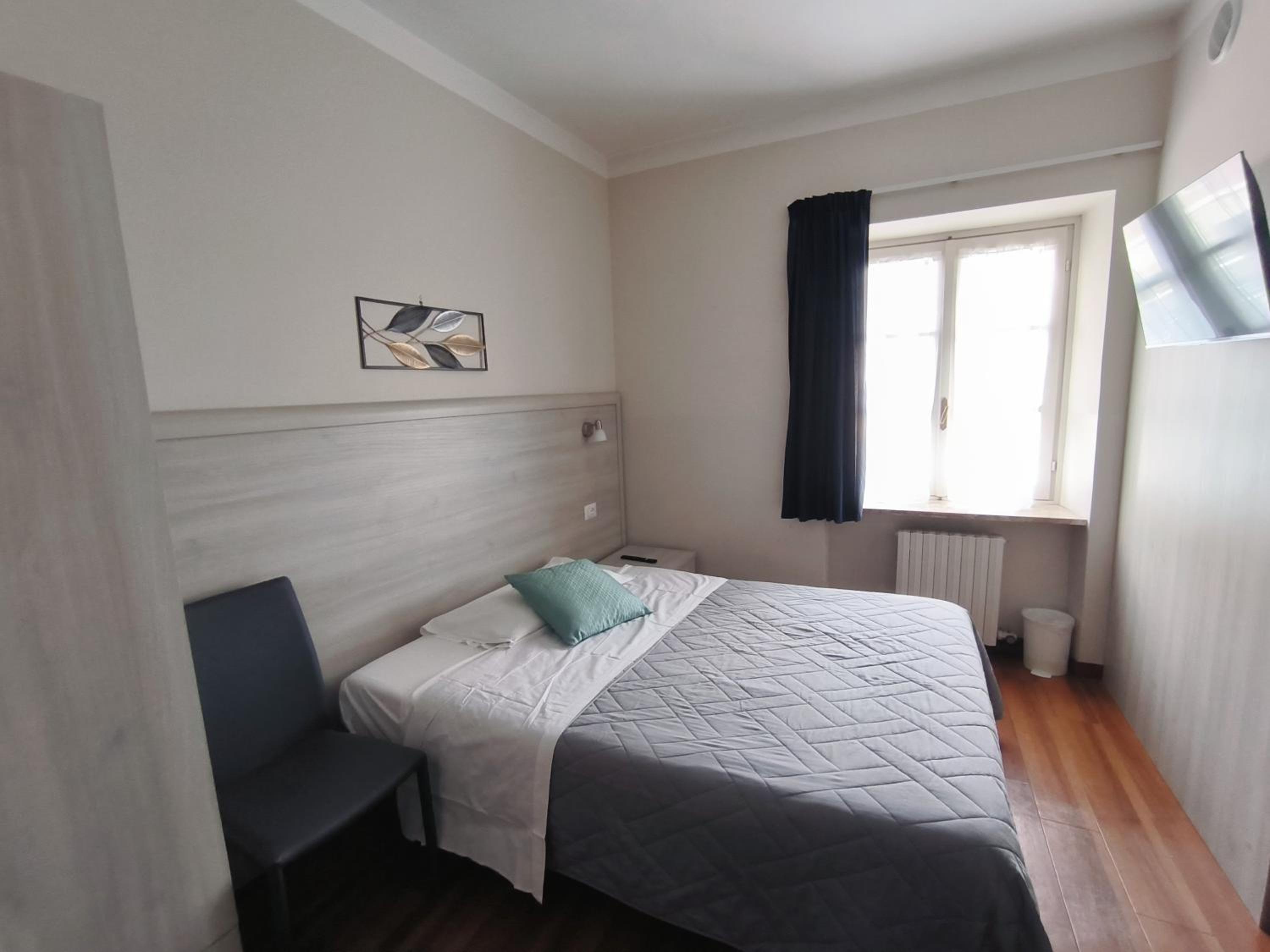 Single Room photo 1