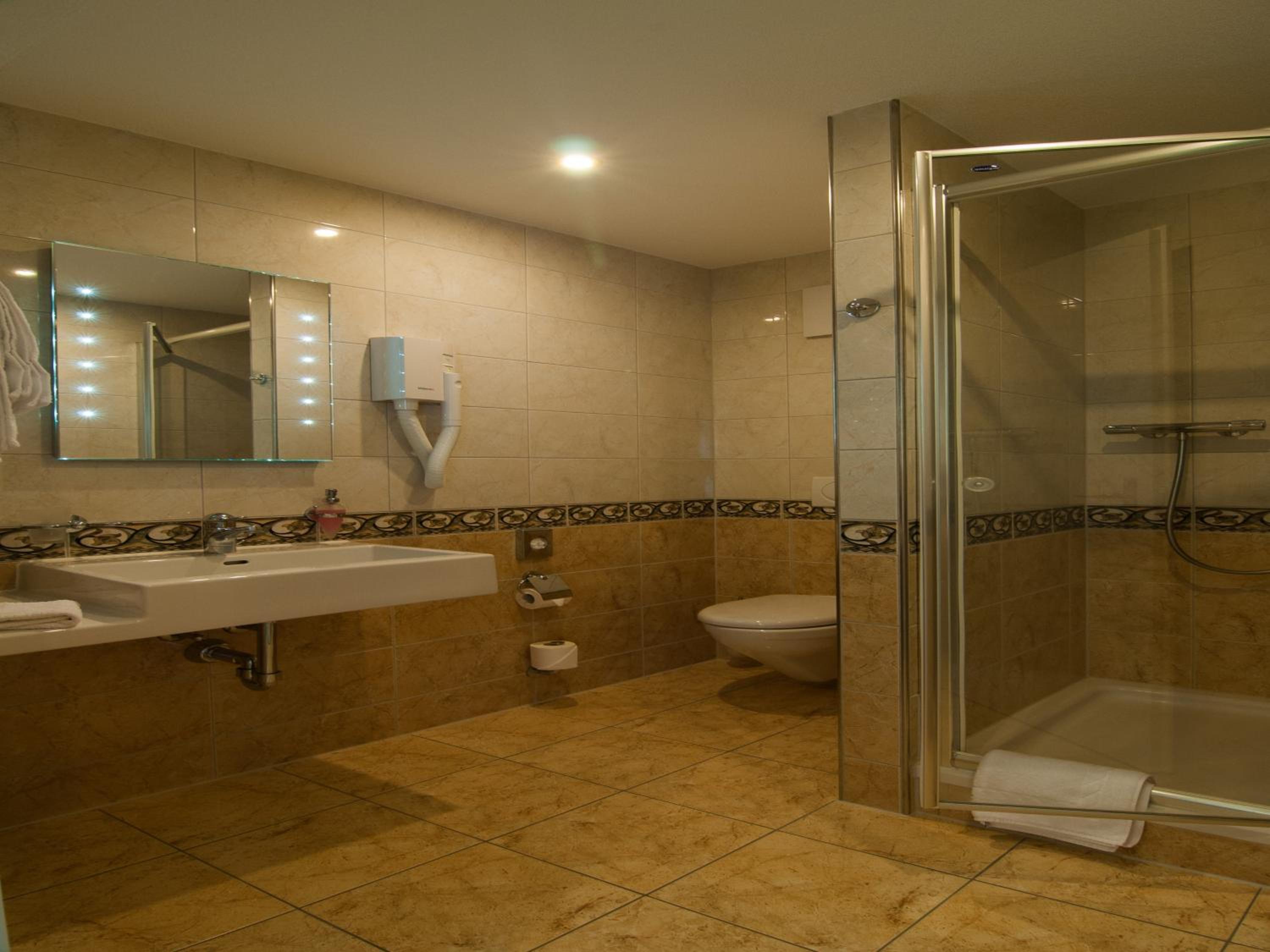 Superior Double Room with Lake View photo 2