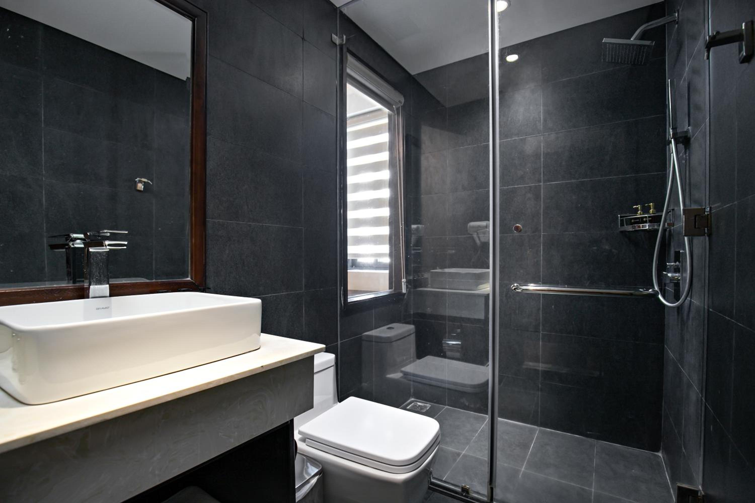 Deluxe Double Room - Photo 7