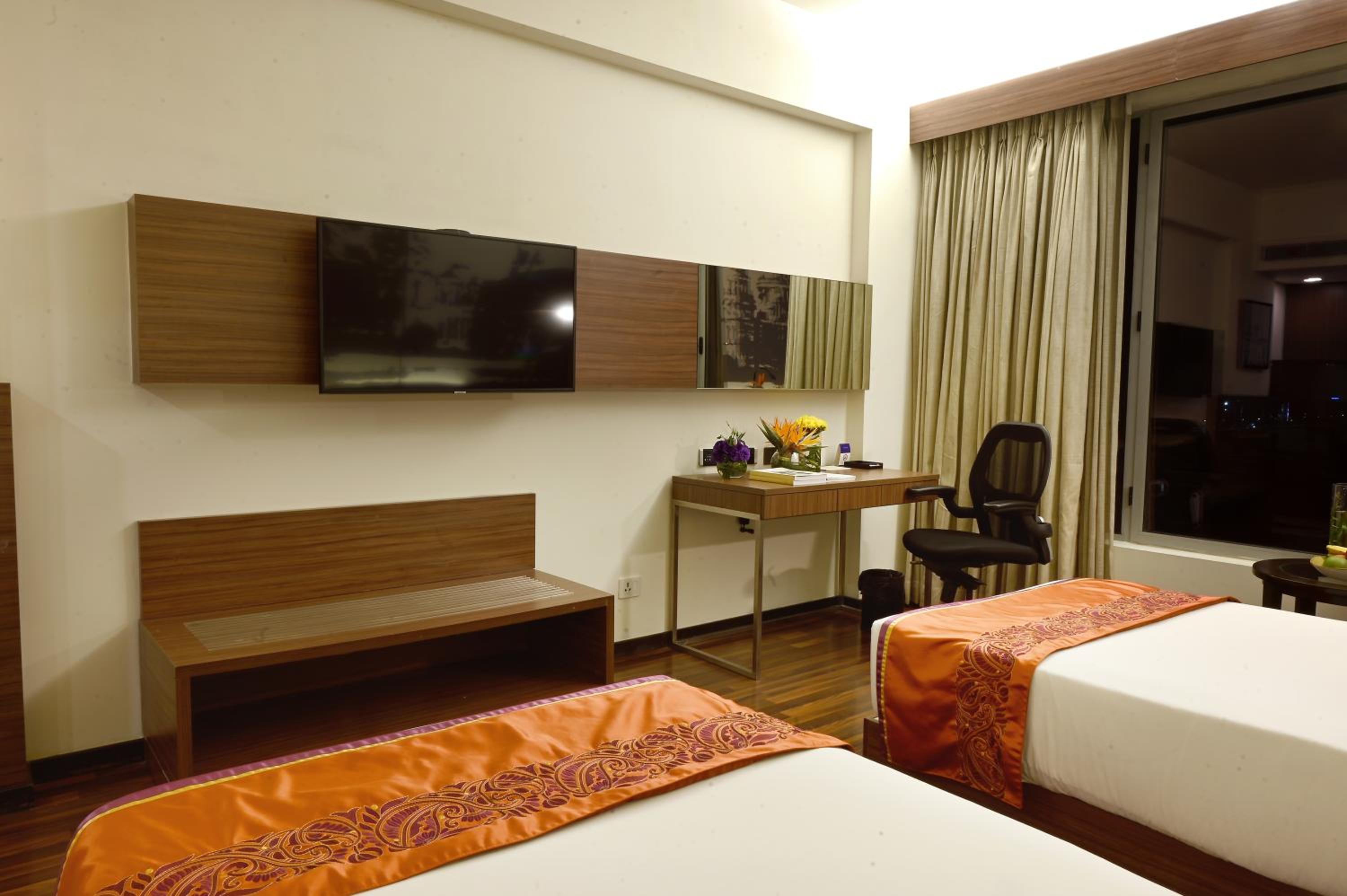 Superior Room City View Twin Bed Superior Room City View Twin Bed