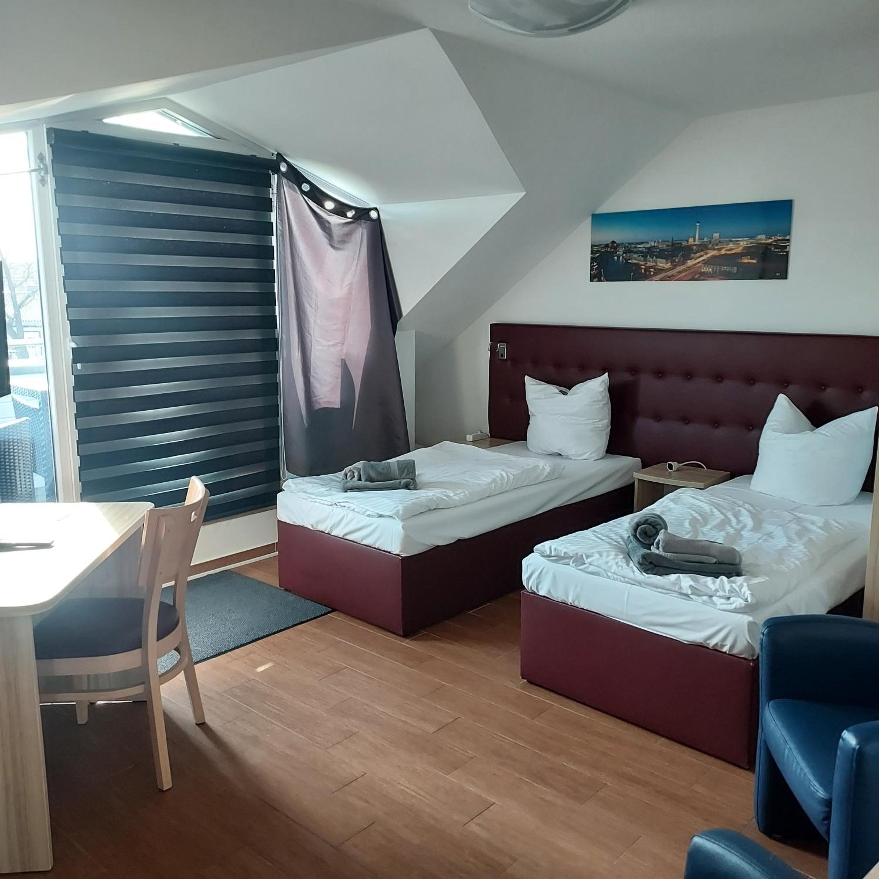 Apartment with Balcony photo 3
