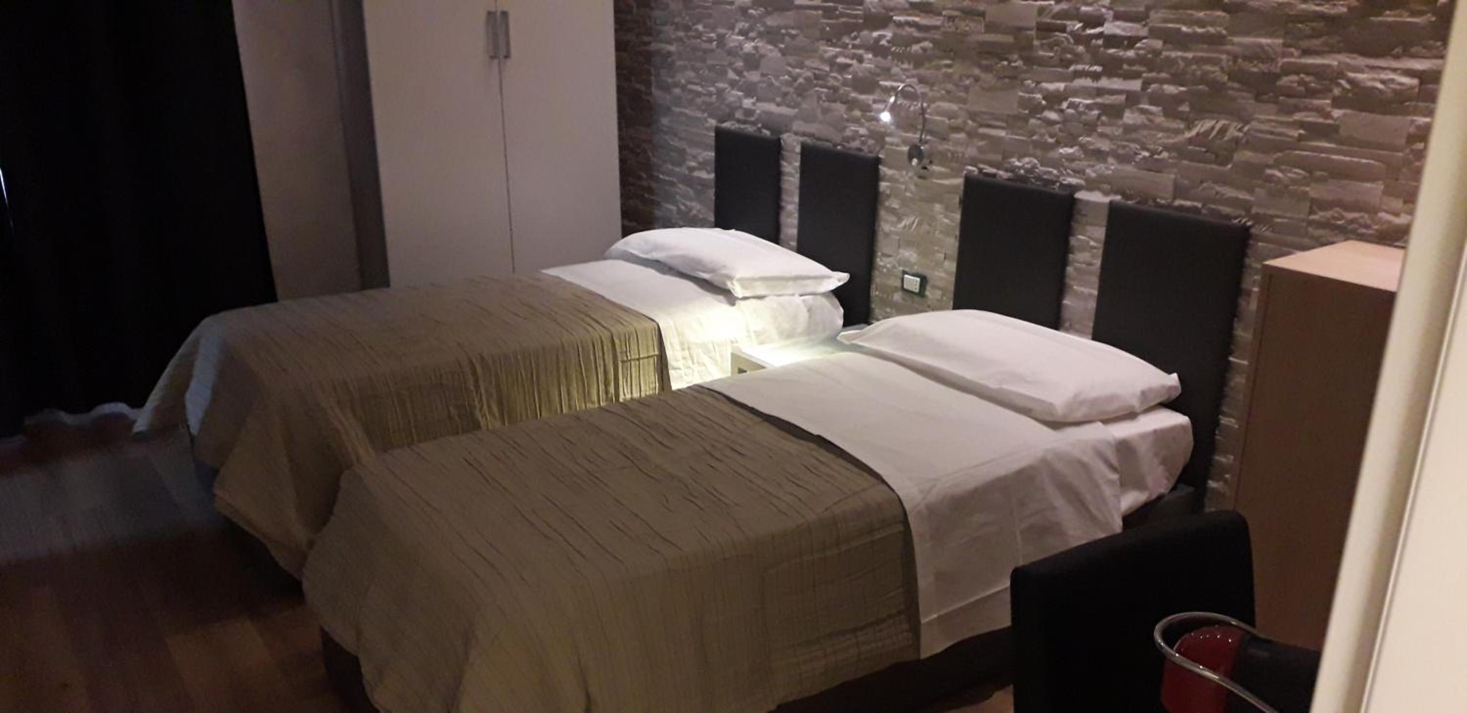 Twin Room photo 1