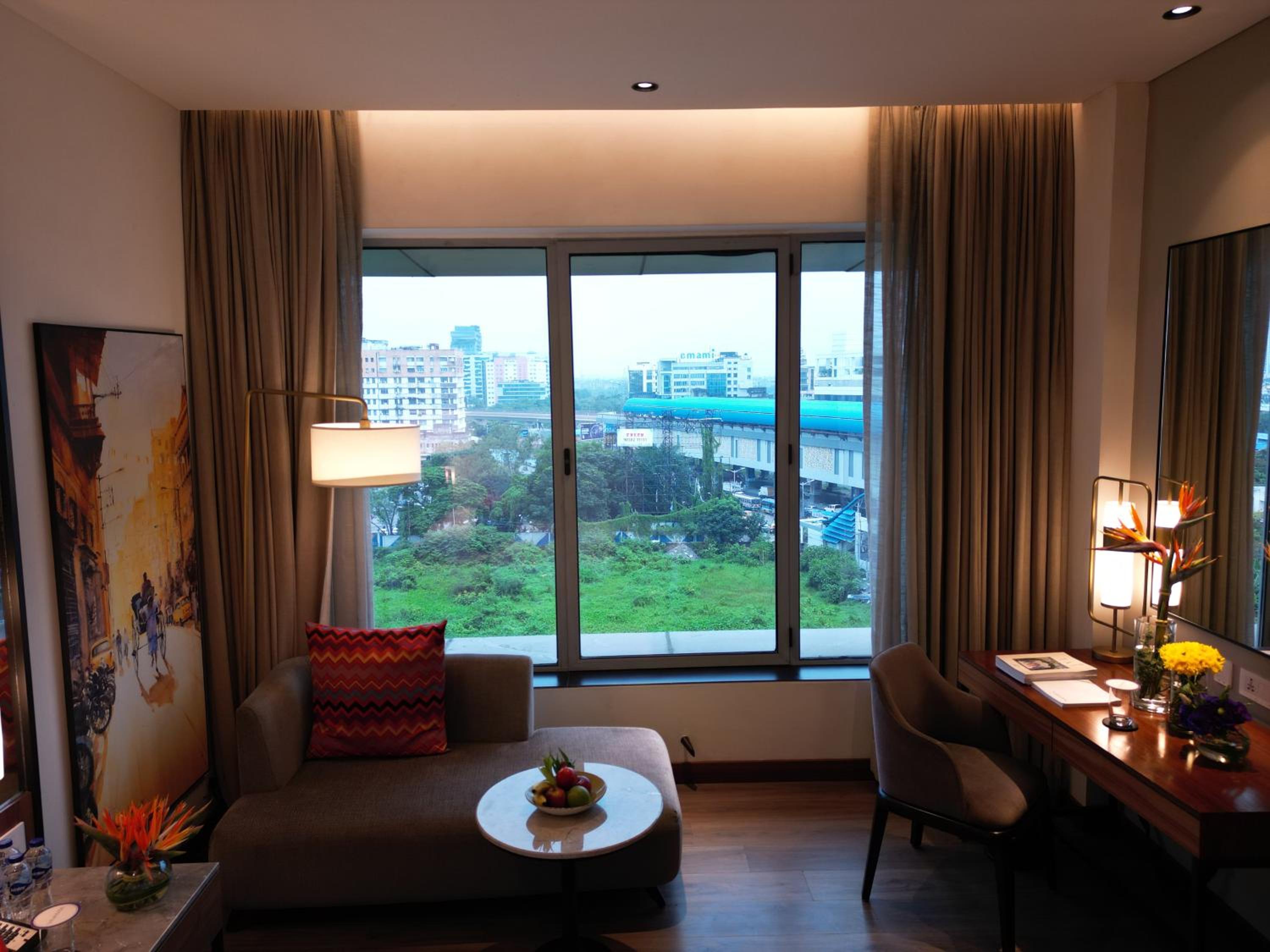 Premium Room City View Twin Bed photo 2