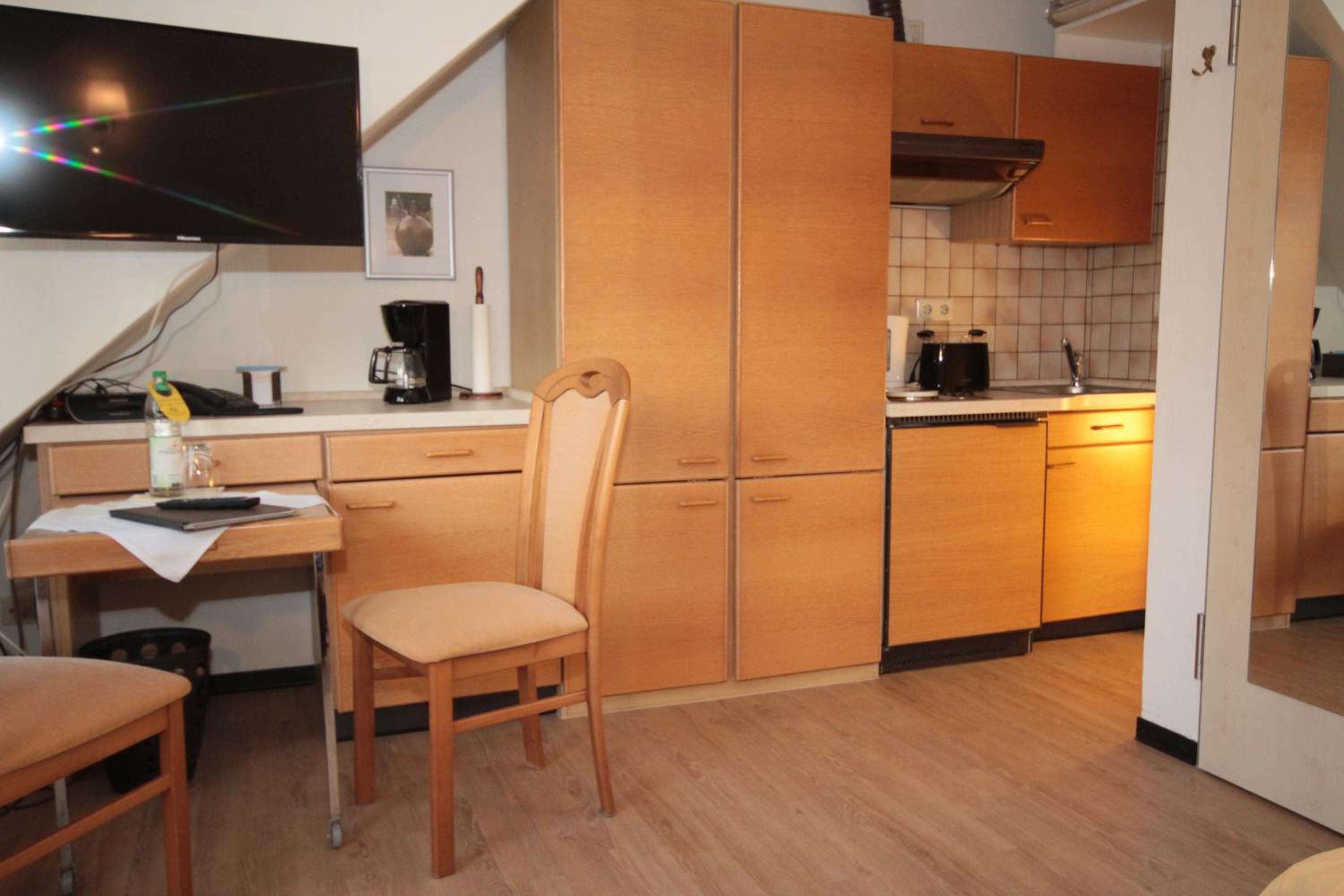 Single Room photo 2