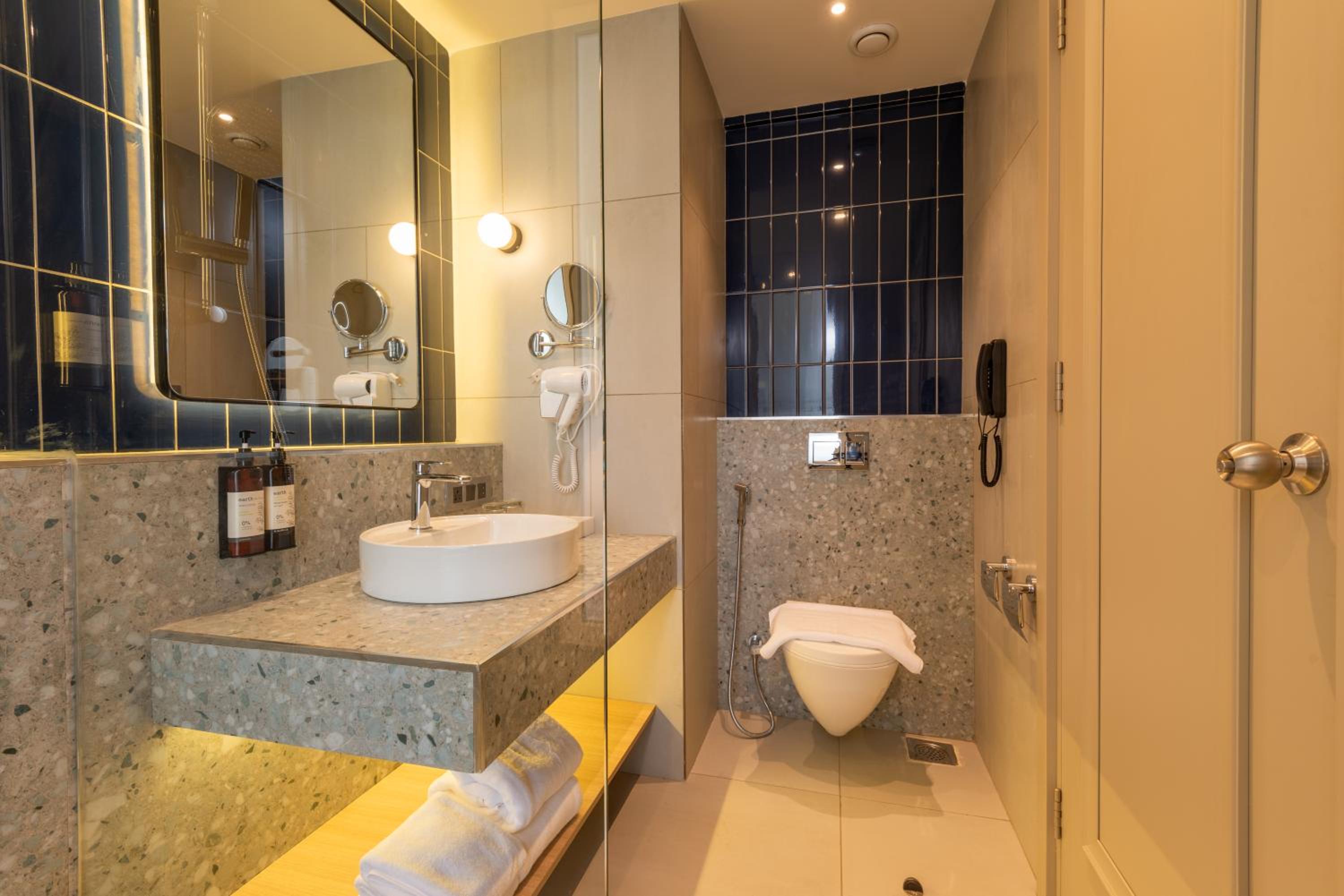 Double Room - Photo 4