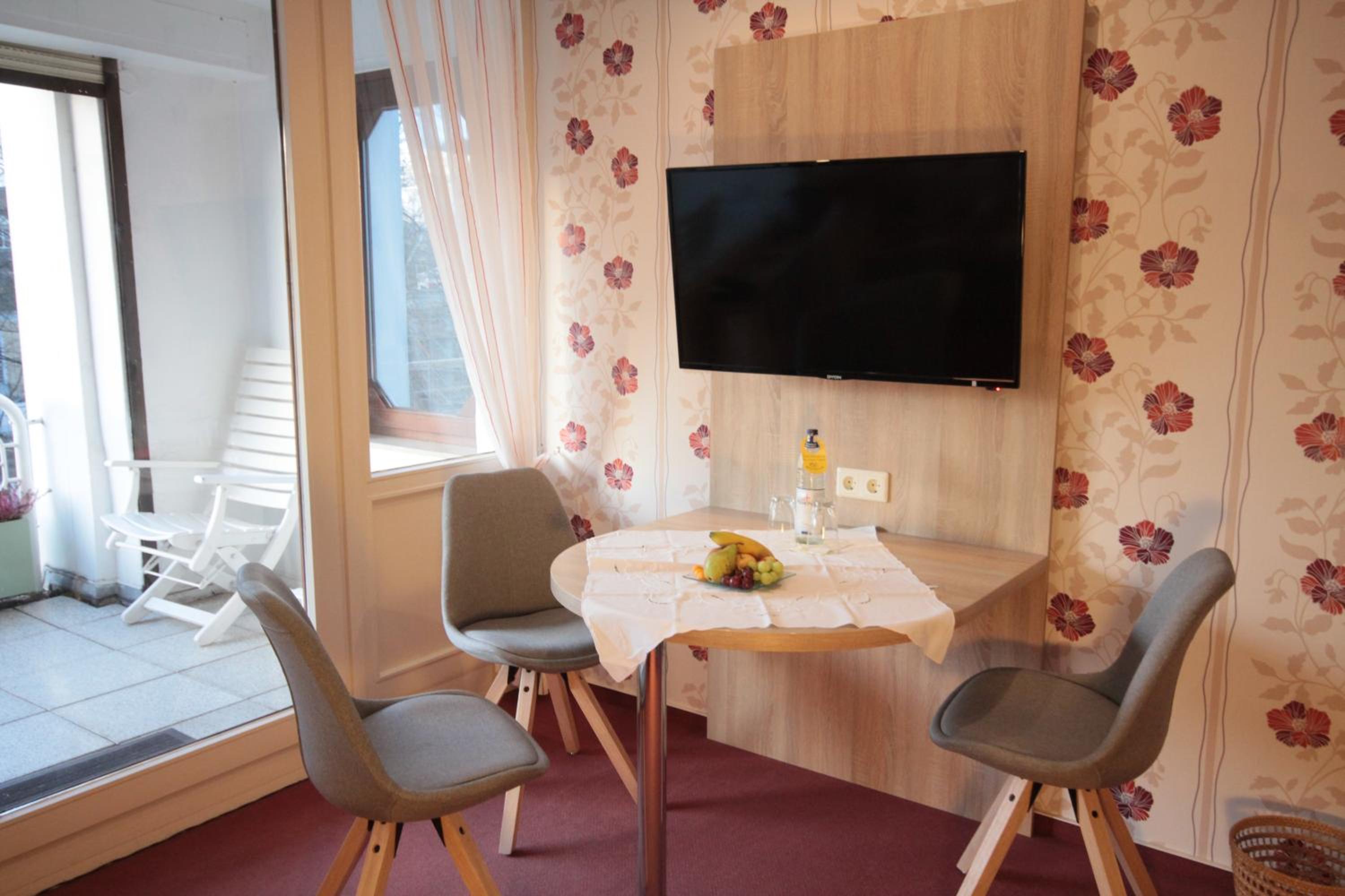 Two-Room Apartment (3 Adults) photo 3